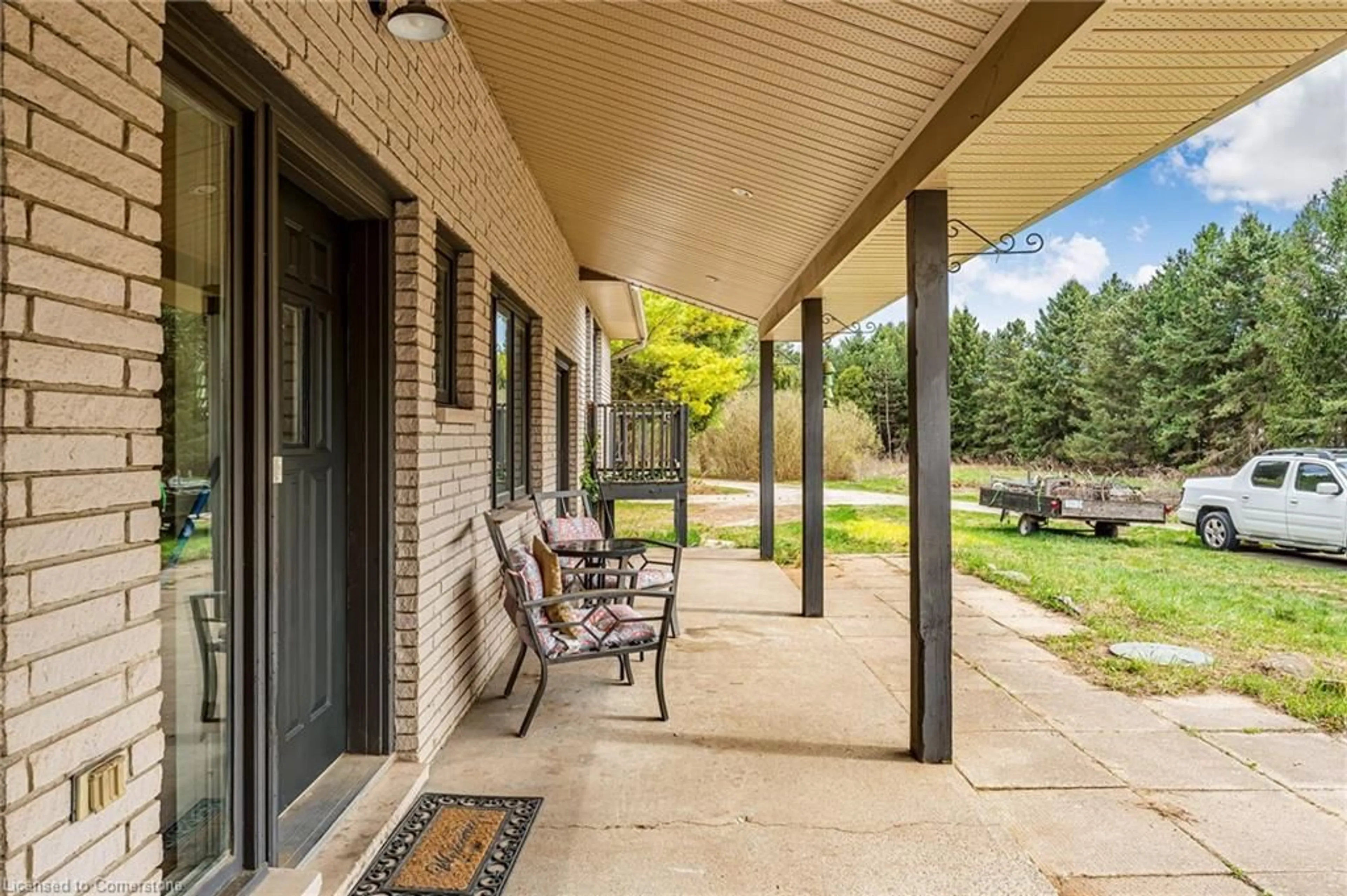 Patio, street for 47 Highway 59, Delhi Ontario N4B 2W5