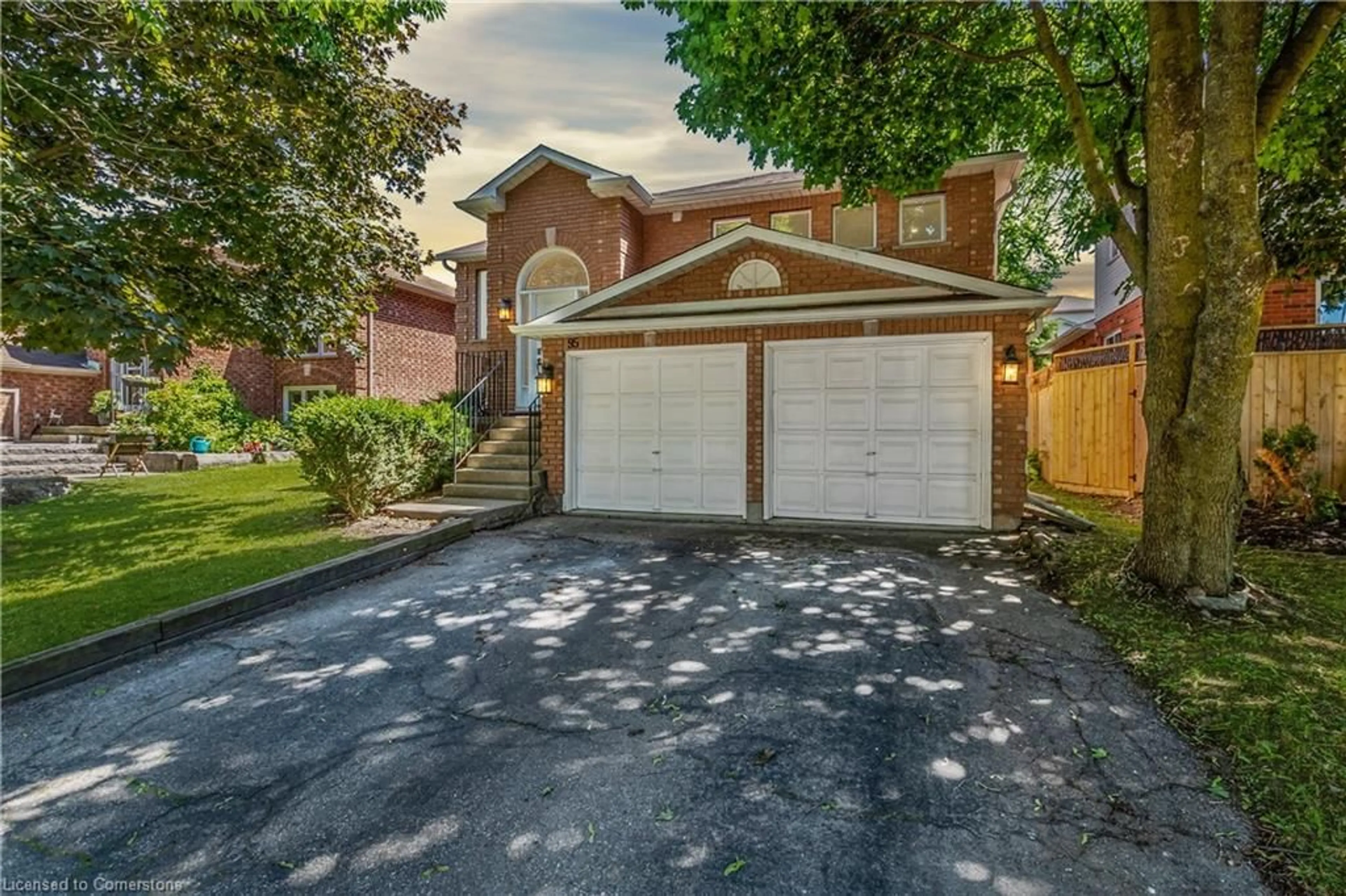 Home with brick exterior material, street for 95 General Dr, Kitchener Ontario N2K 3S7