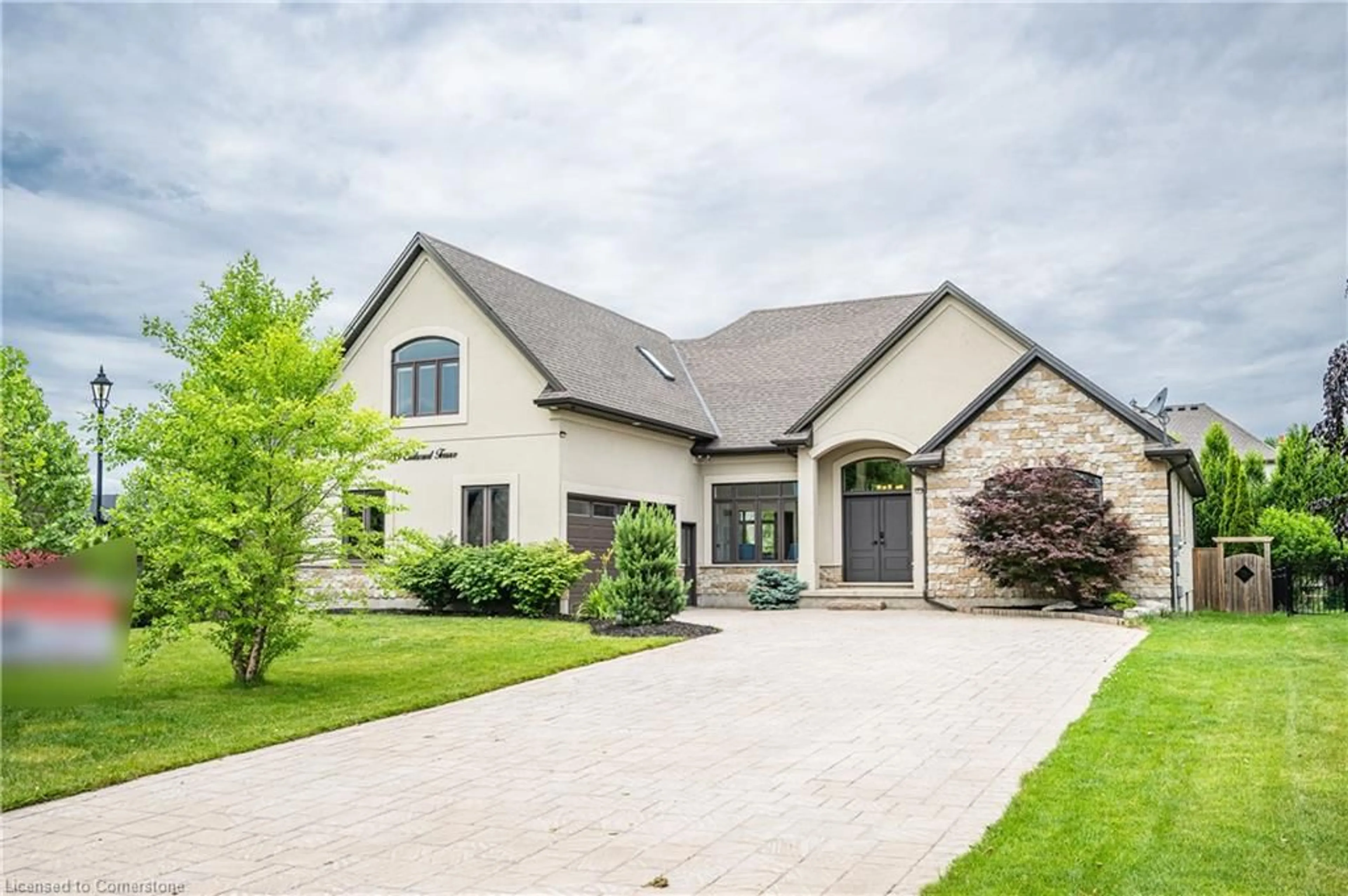 Home with brick exterior material, street for 39 Earlscourt Terr, Komoka Ontario N0L 1R0