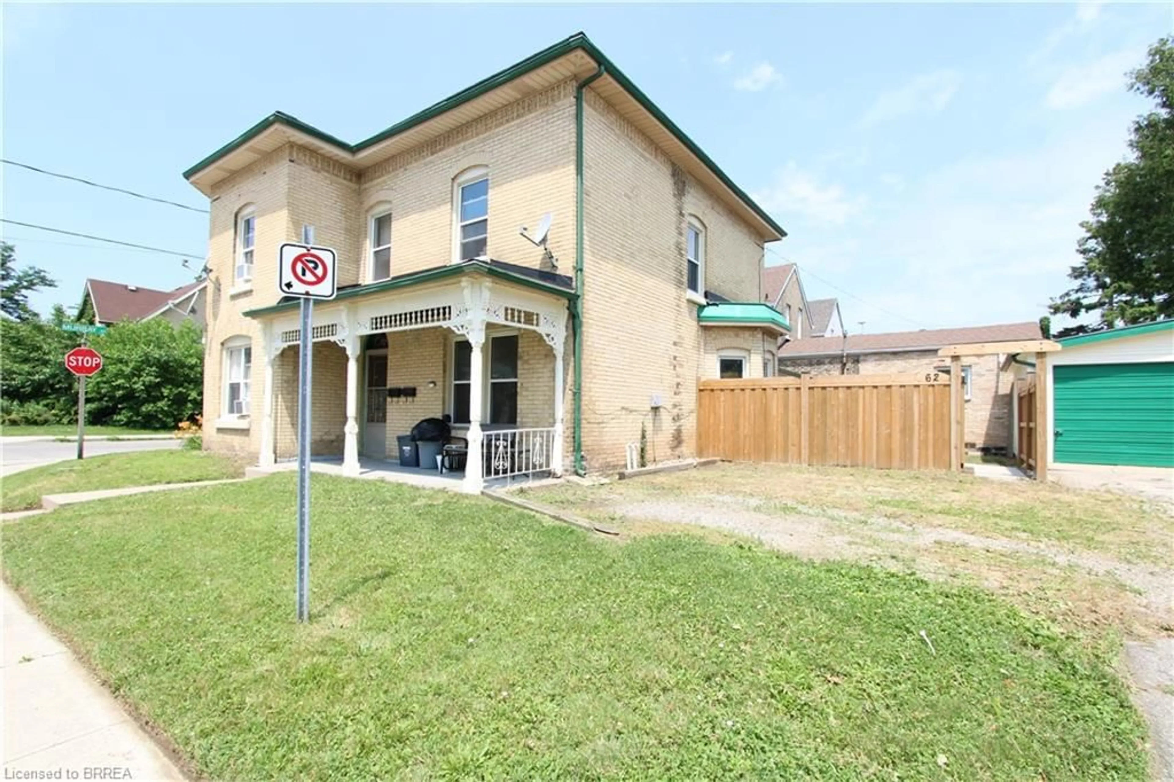 Unknown for 62 Arthur St, Brantford Ontario N3S 3H8