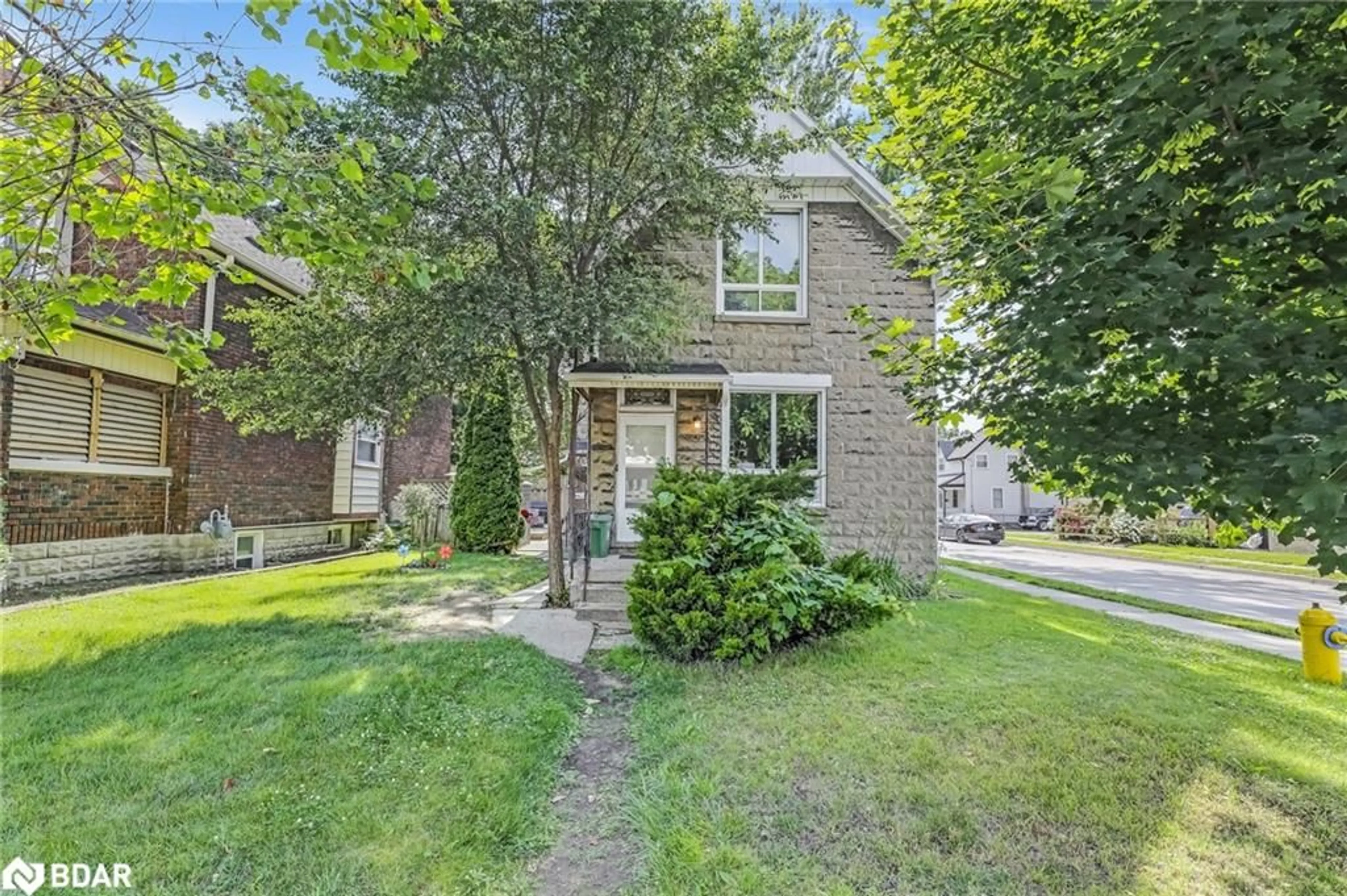 Home with brick exterior material, street for 281 Egerton St, London Ontario N5Z 2H1