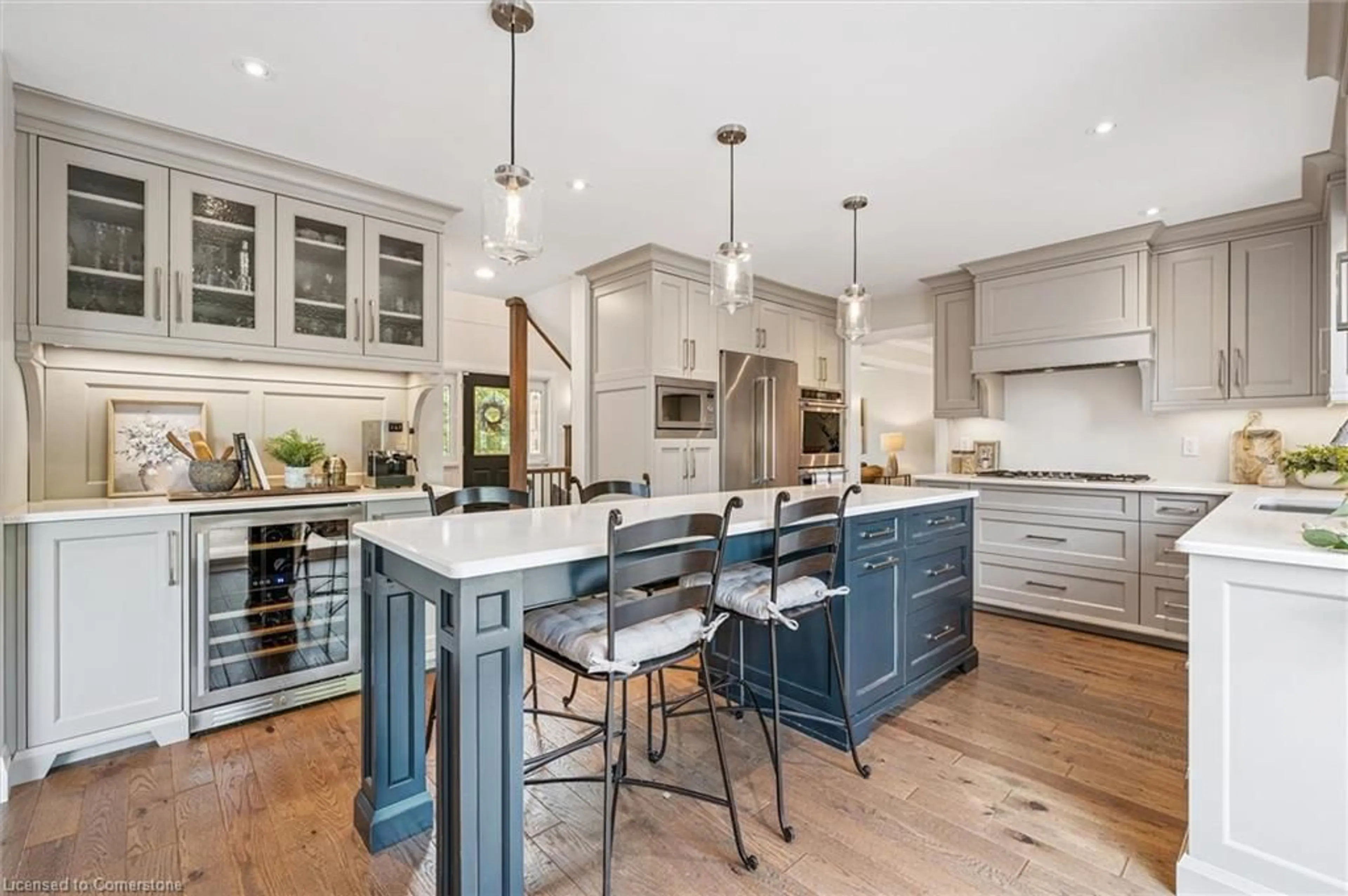 Open concept kitchen, unknown for 14 Bathgate Dr, Guelph Ontario N1L 1A8