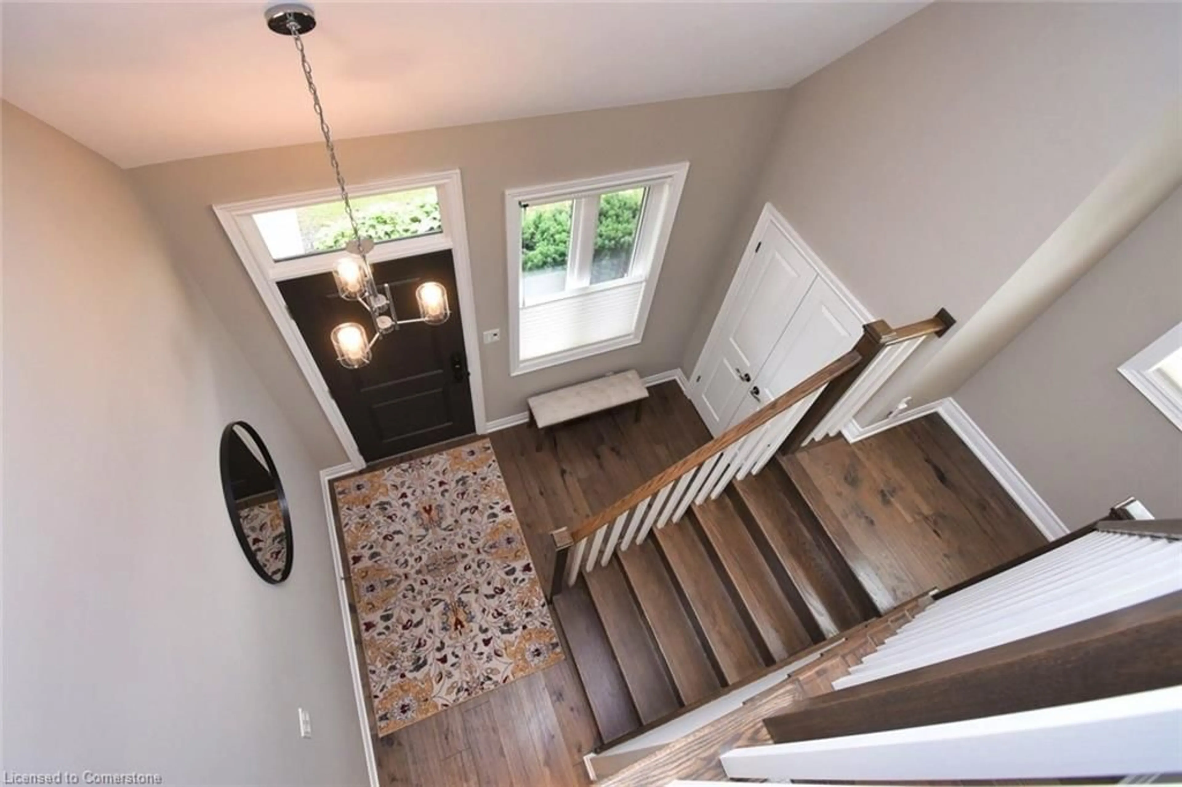 Indoor entryway for 3300 Culp Rd #5, Vineland Station Ontario L0R 2E0