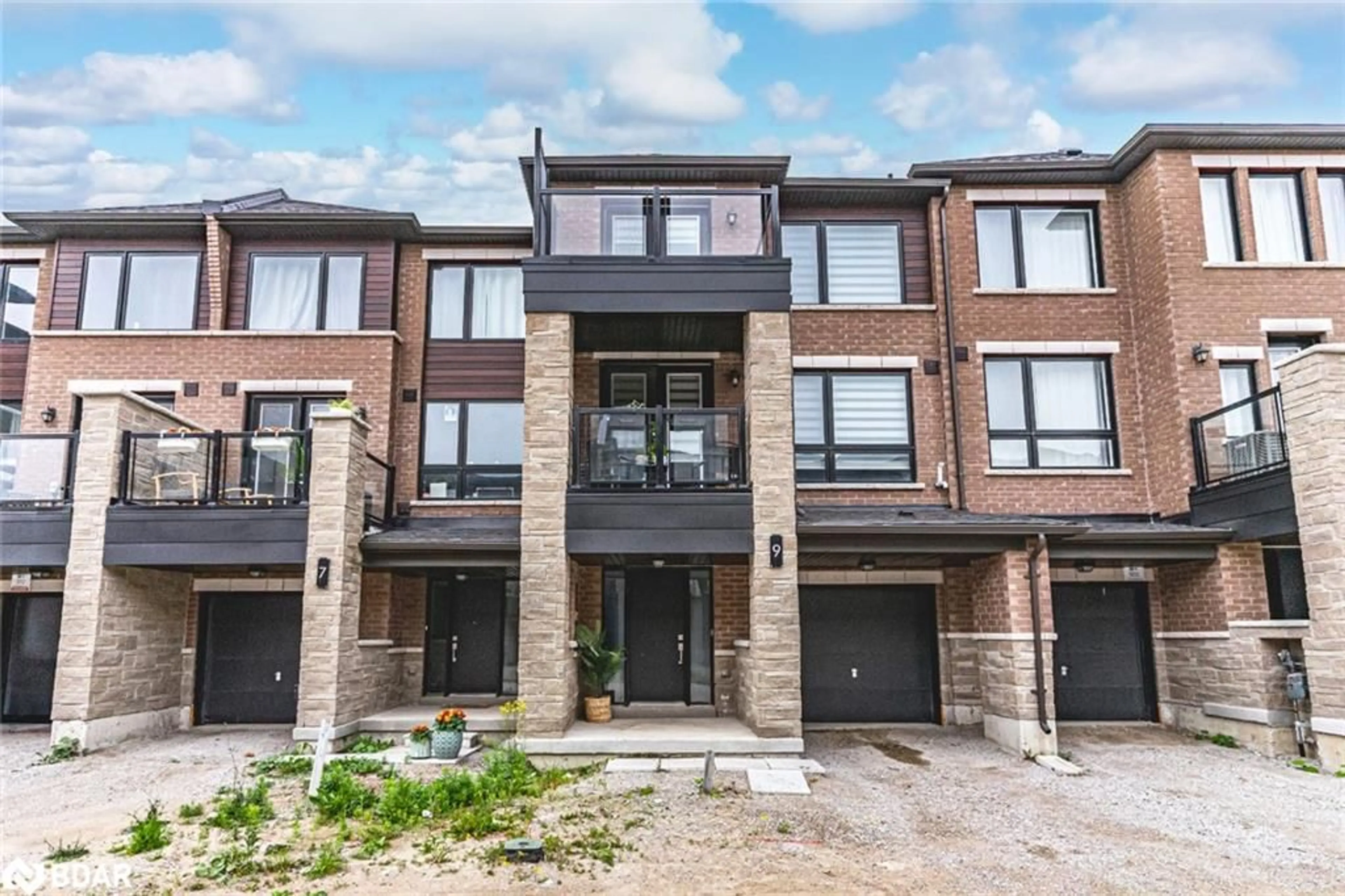 Home with brick exterior material, street for 9 Red Maple Lane, Barrie Ontario L9J 0N4