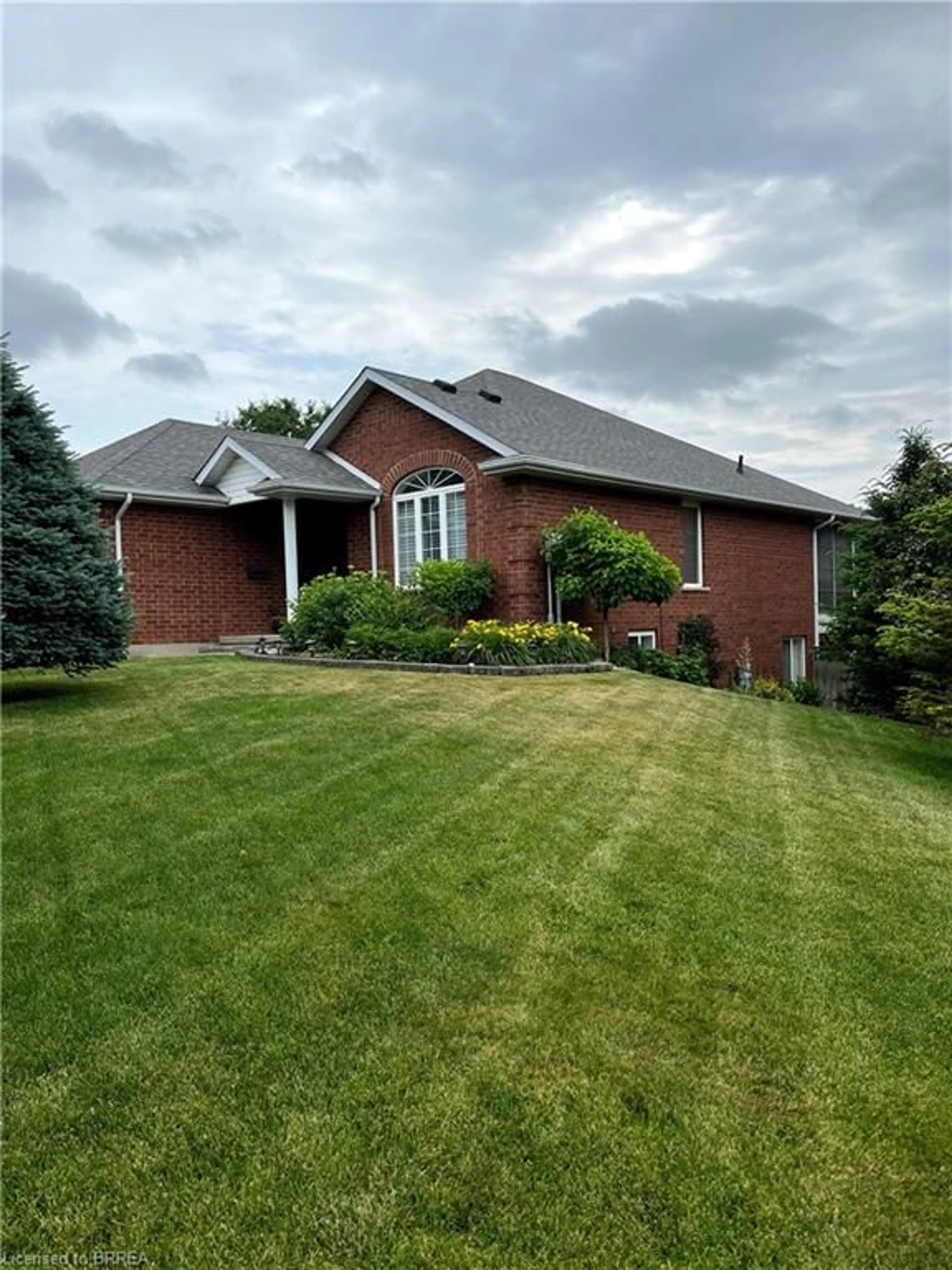 Unknown for 67 Concord St, Fonthill Ontario L0S 1E0