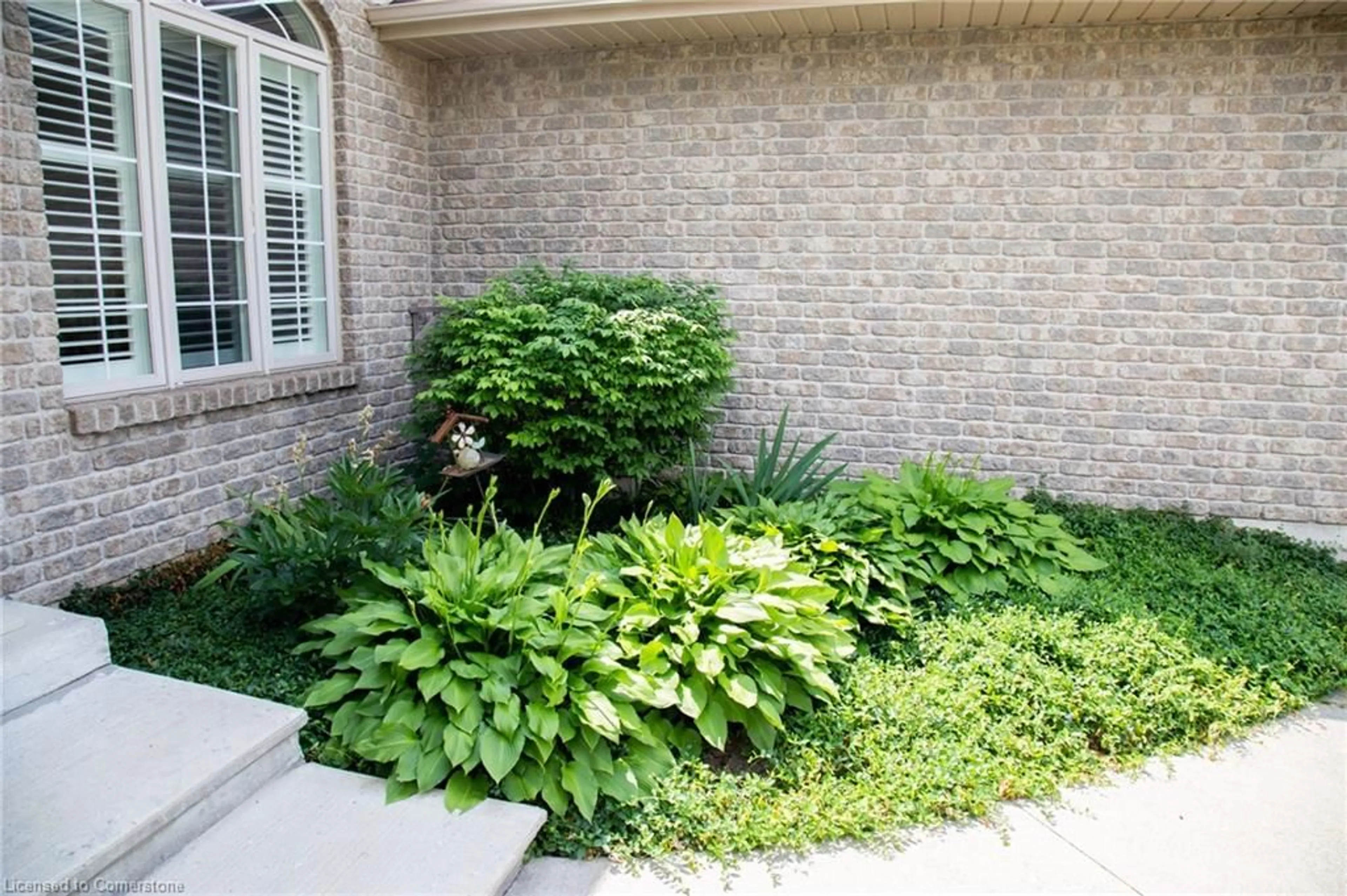 Patio, street for 71 Golden Meadow Drive Dr, Port Dover Ontario N0A 1N3