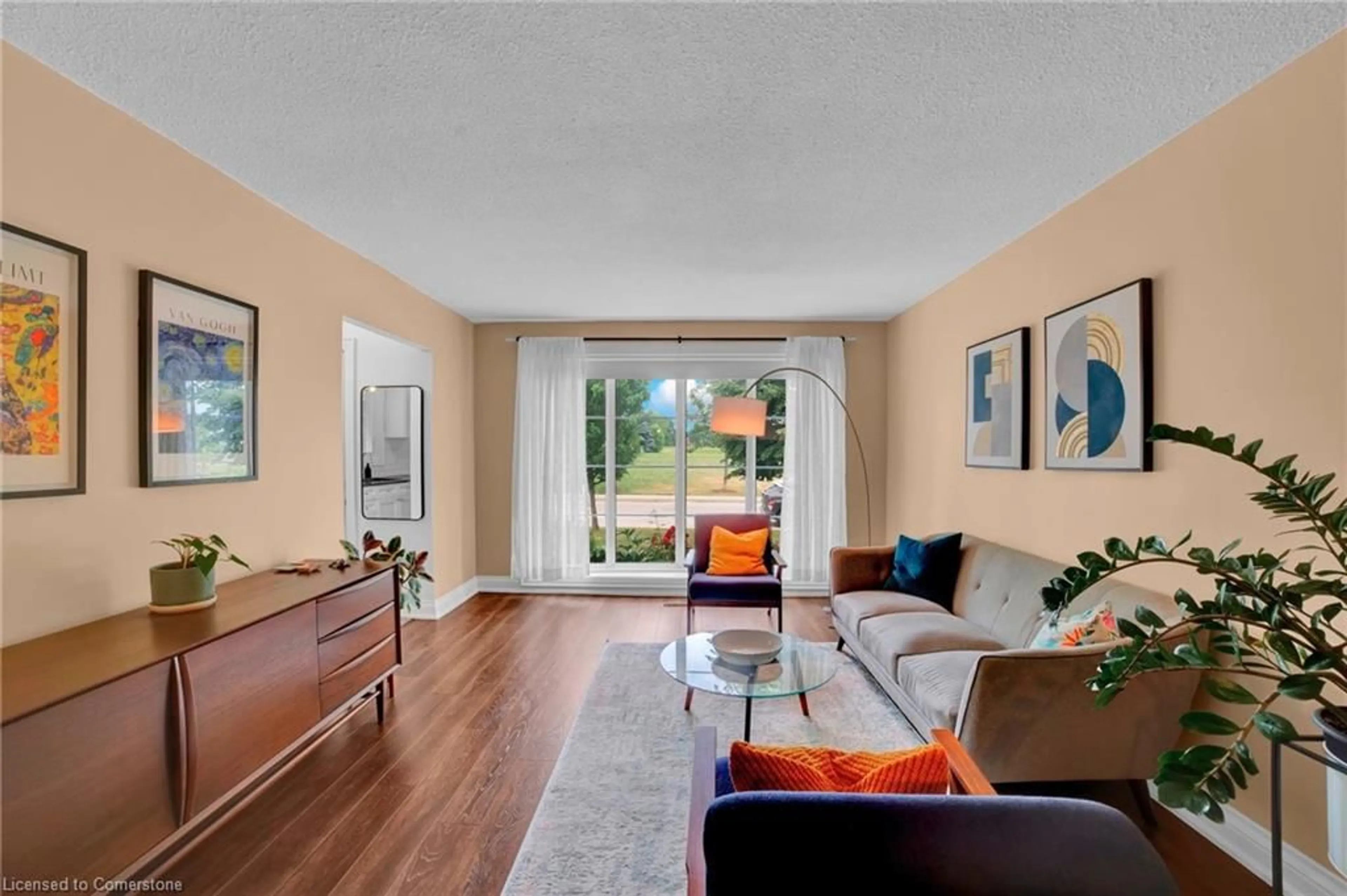 Living room with furniture, unknown for 65 Lynwood Rd, Hamilton Ontario L9C 6M7