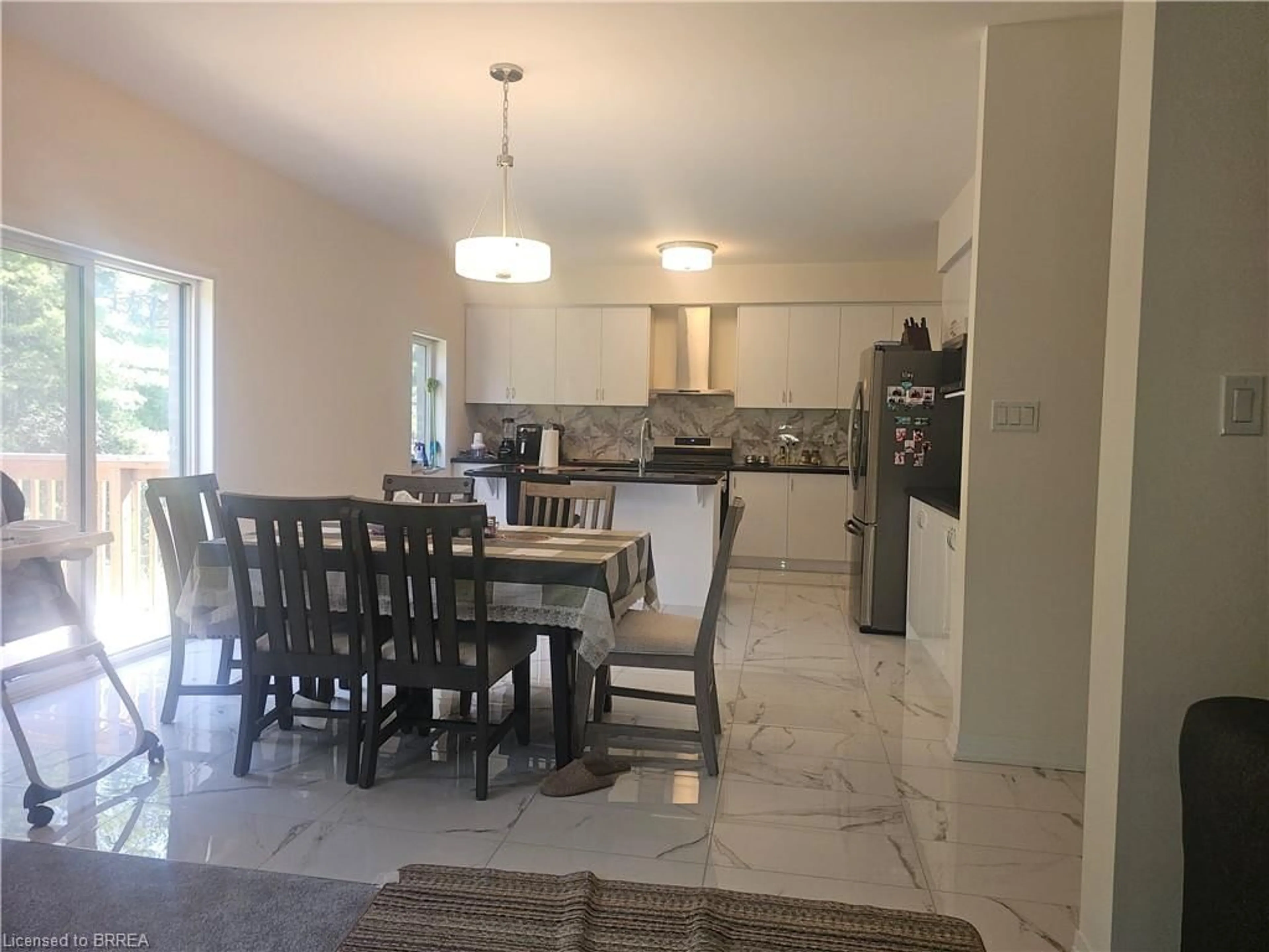 Open concept kitchen, ceramic/tile floor for 43 Stauffer Rd, Brantford Ontario N3V 0B2