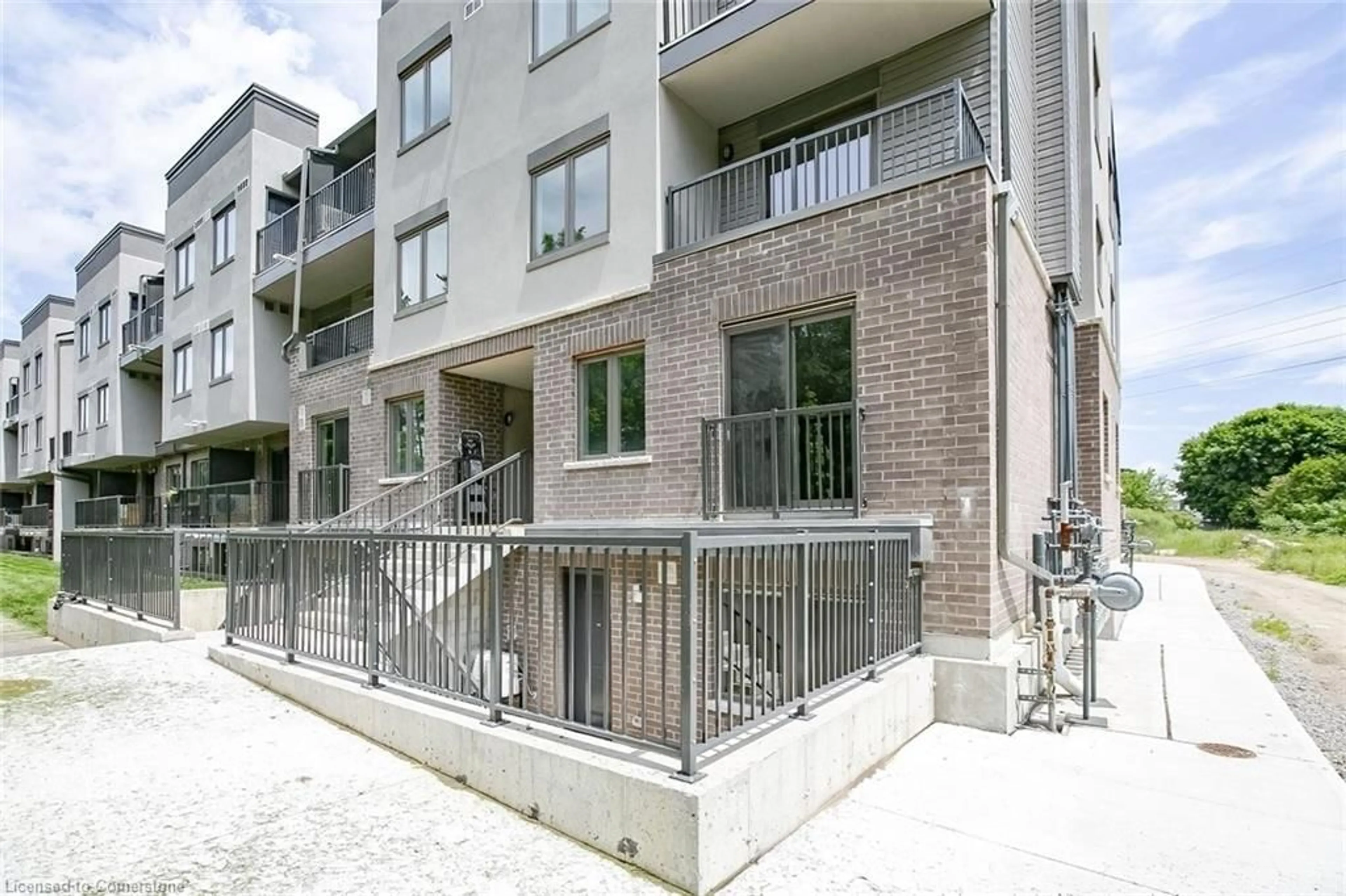 Patio, street for 350 Fisher Mills Rd #63, Cambridge Ontario N3C 4N5
