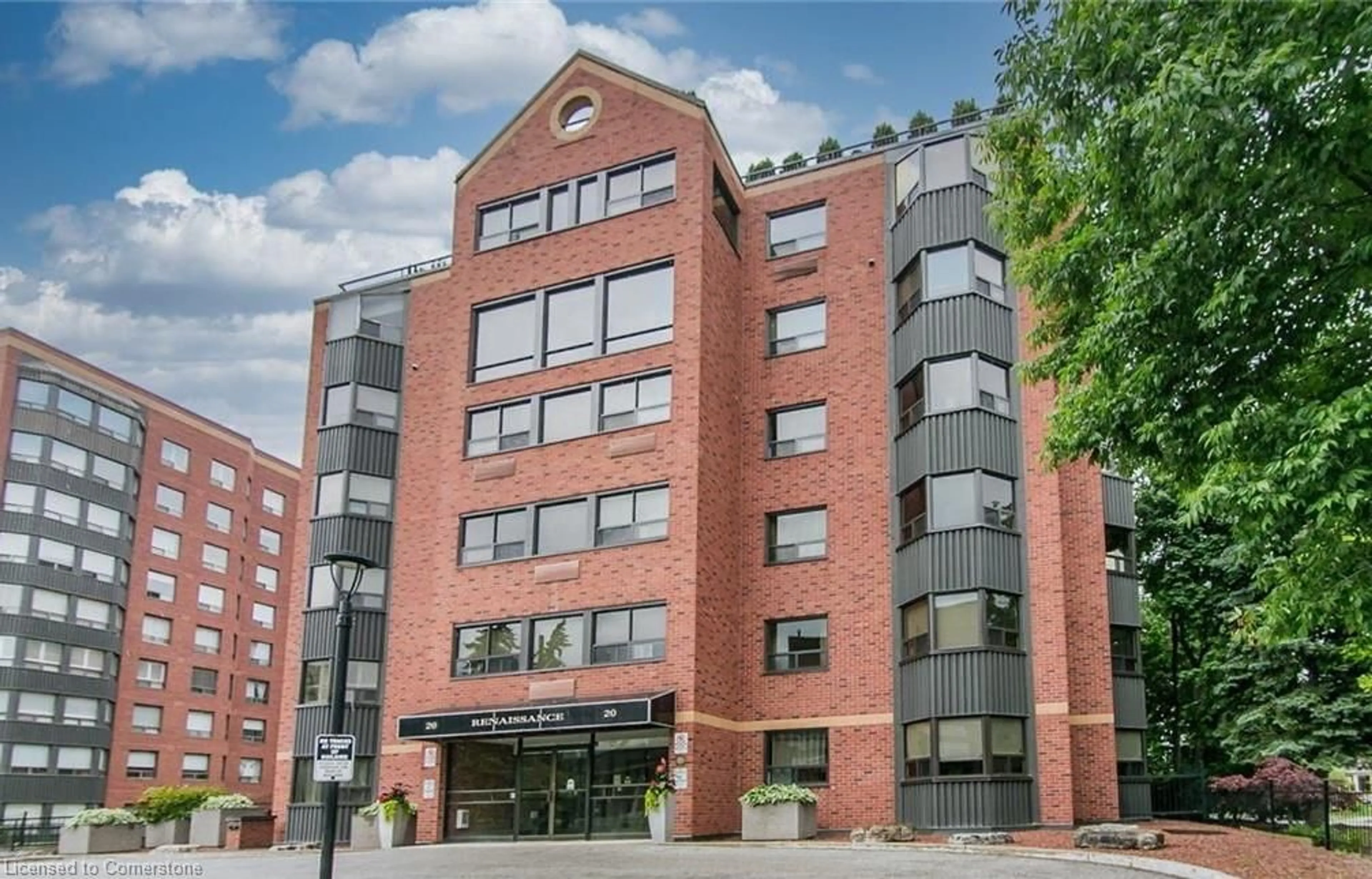 Home with brick exterior material, building for 20 Ellen St #611, Kitchener Ontario N2H 6R7