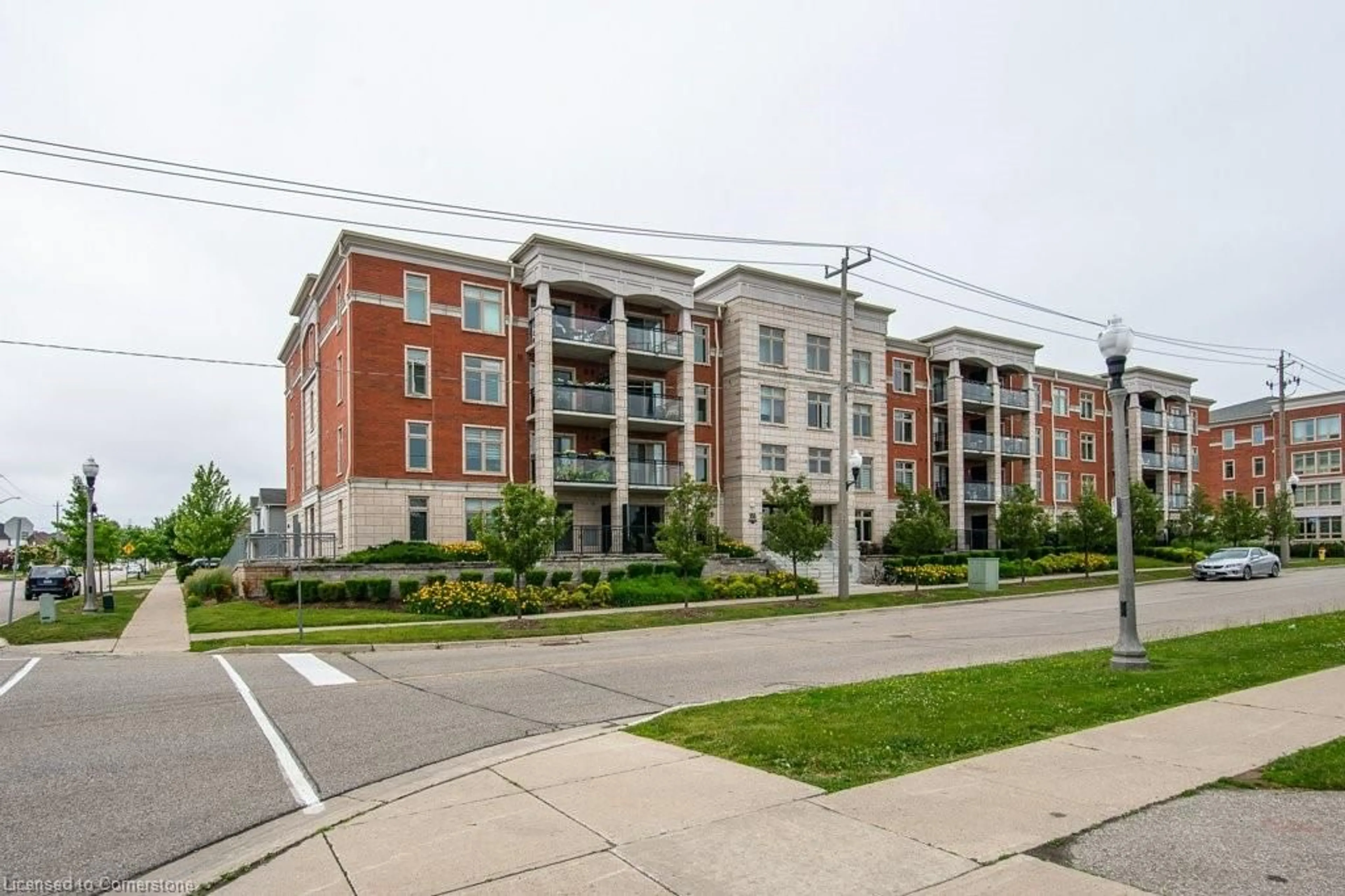 Patio, street for 155 Commonwealth St #205, Kitchener Ontario N2E 0G5