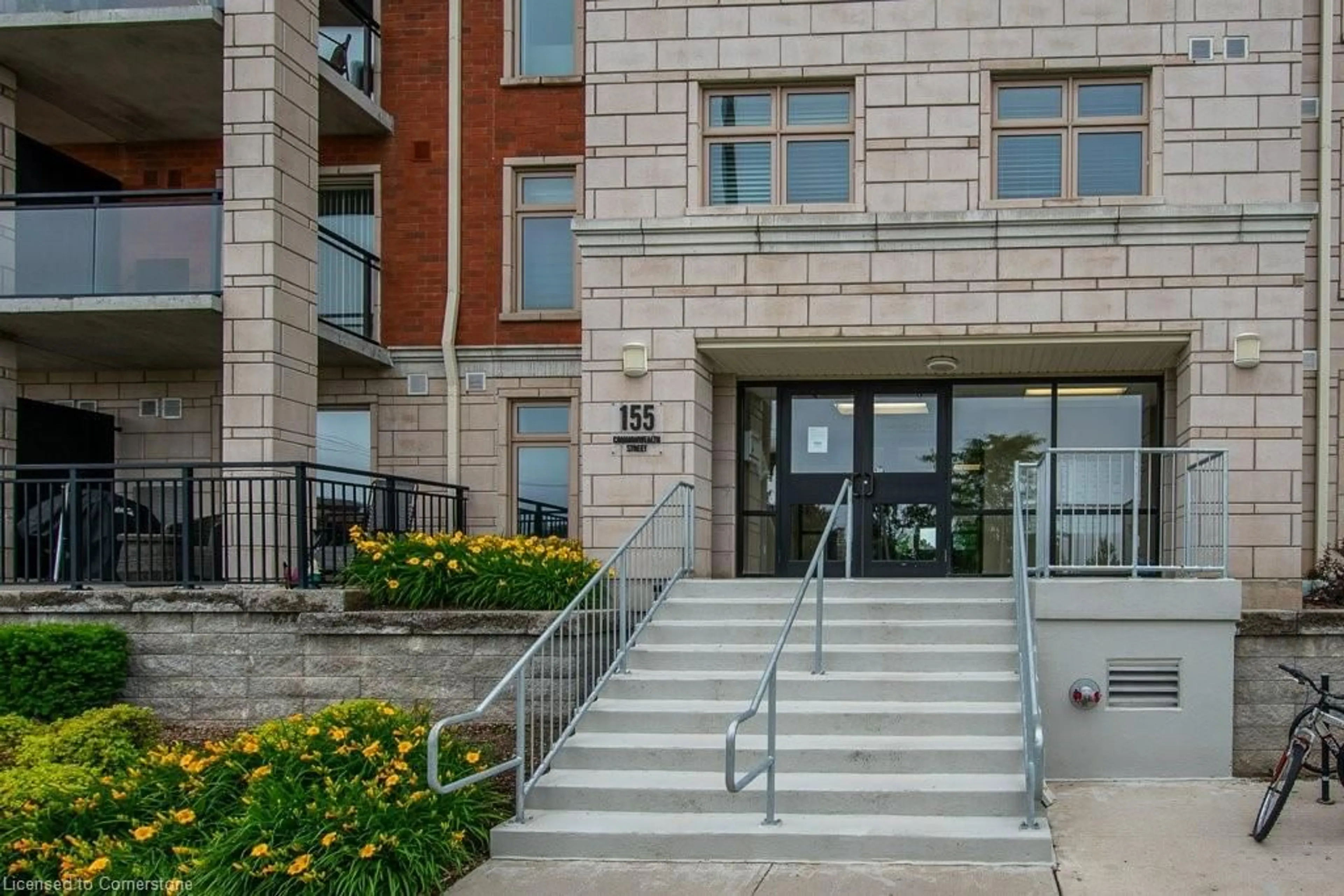Indoor foyer for 155 Commonwealth St #205, Kitchener Ontario N2E 0G5