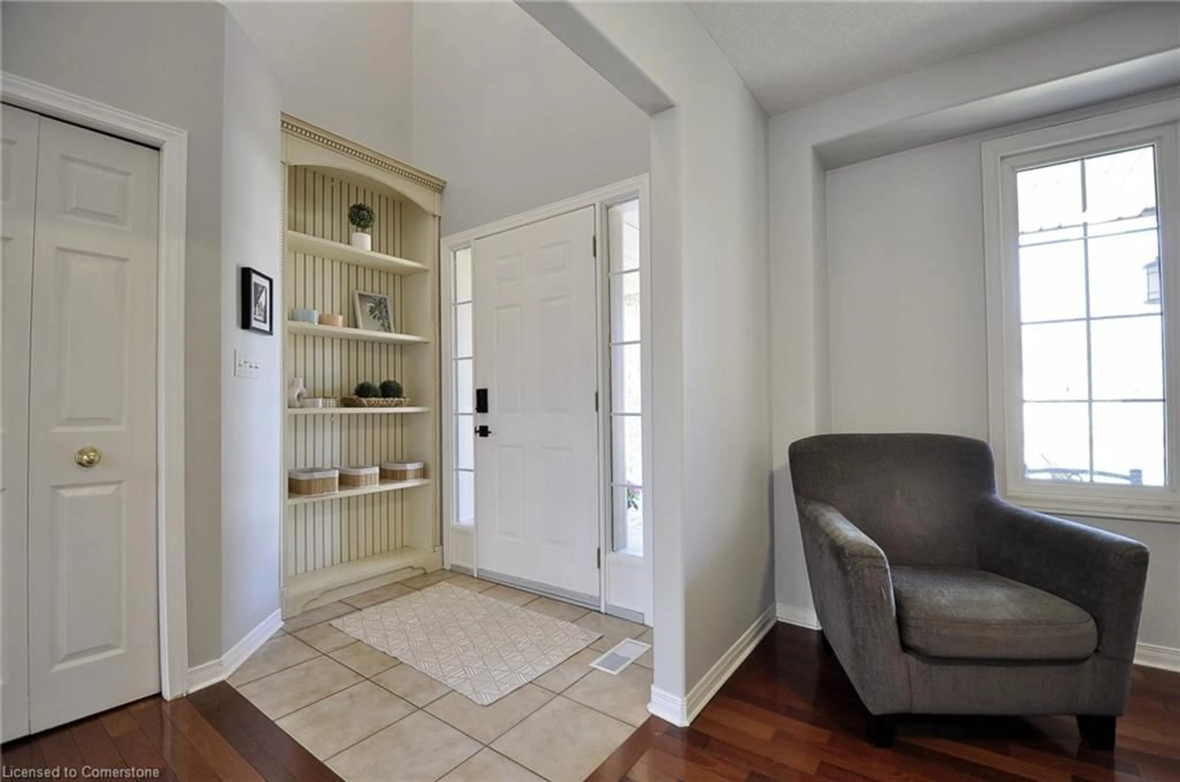 Indoor entryway for 36 Berry Patch Lane, Cambridge Ontario N1S 5B3