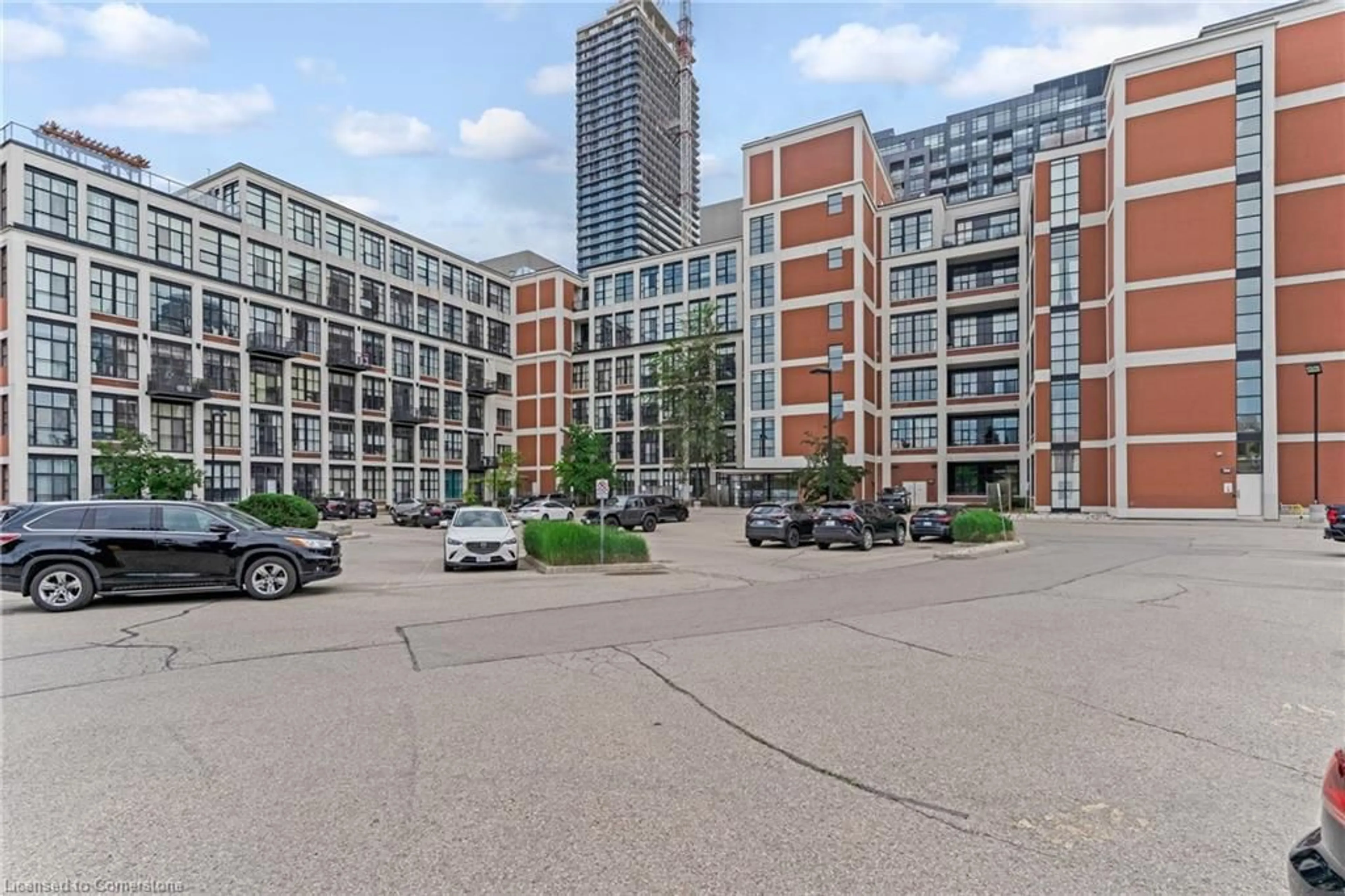Unknown for 410 King St #413, Kitchener Ontario N2G 1C3