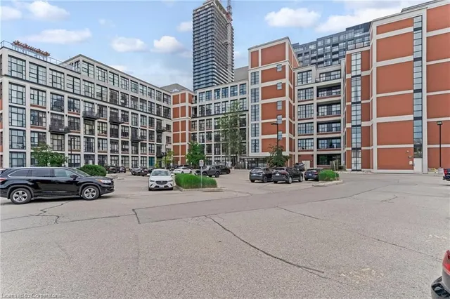 Additional property image - 410 King St Unit 413