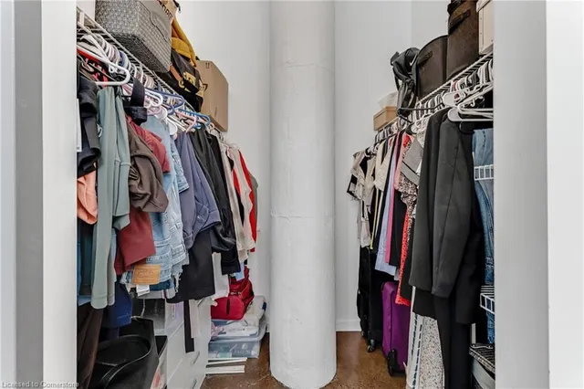 Additional property image - 410 King St Unit 413