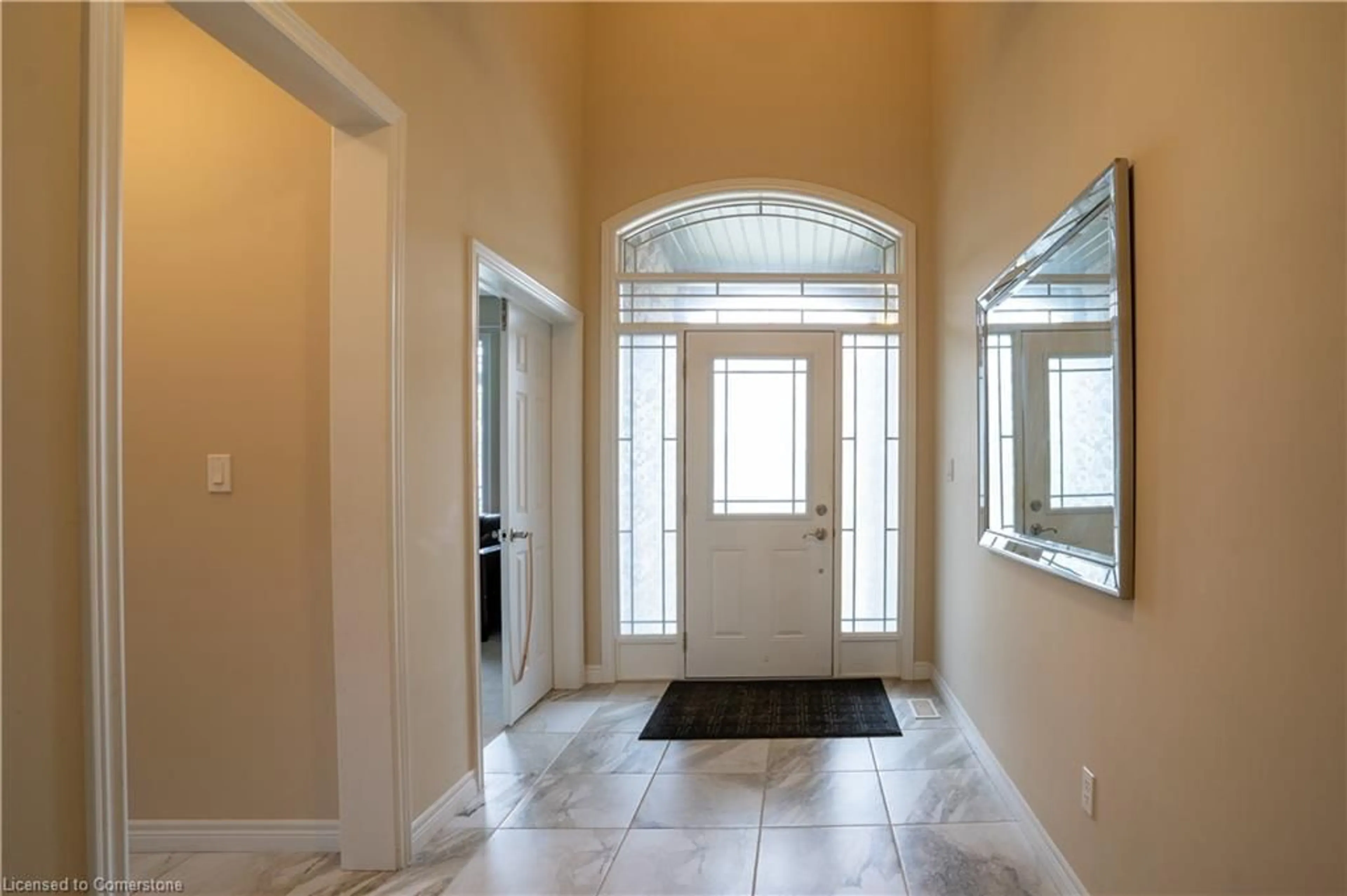 Indoor entryway for 792 Snowberry Crt, Waterloo Ontario N2V 0E7