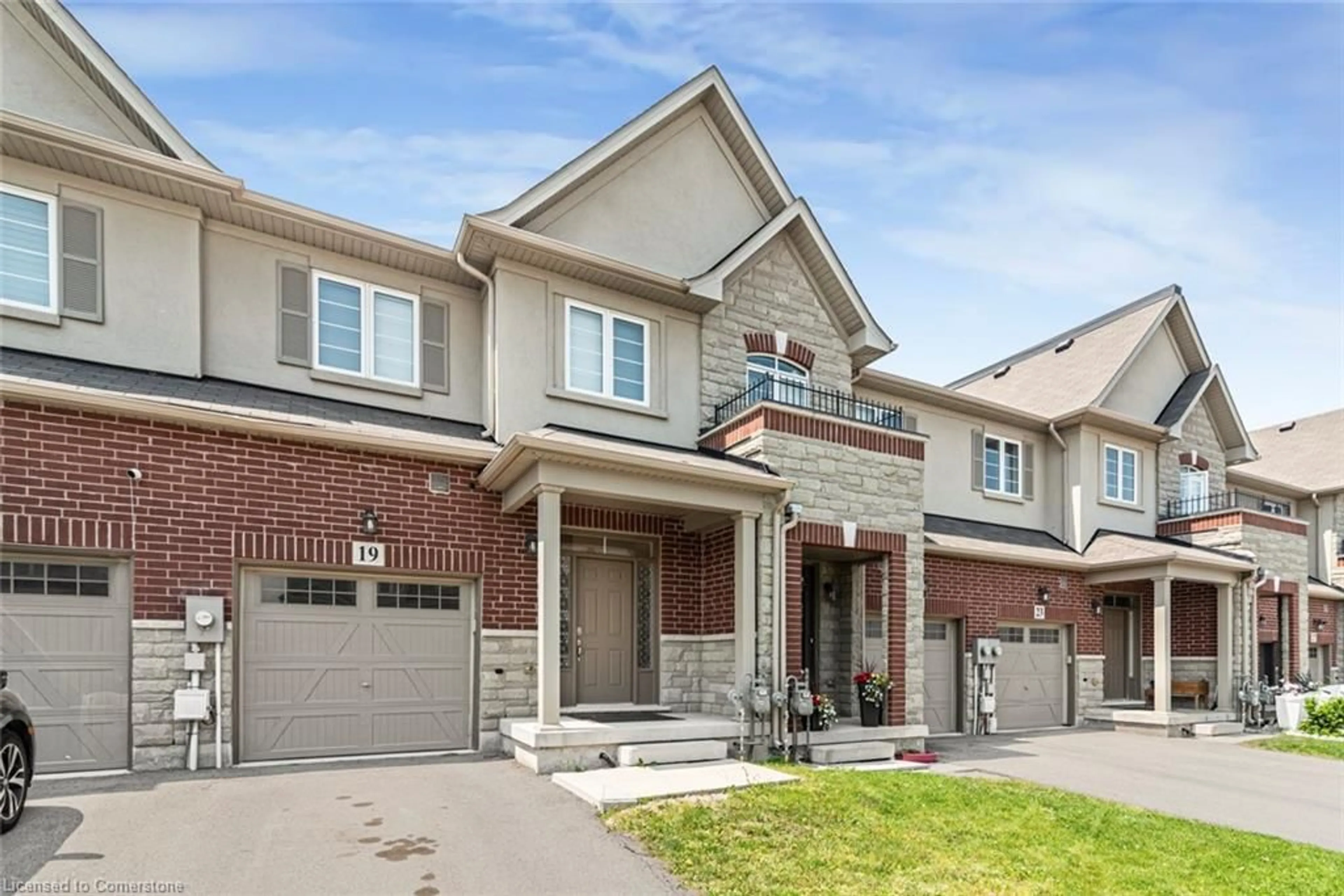Home with brick exterior material, street for 19 Bradbury Rd, Stoney Creek Ontario L8J 0L1