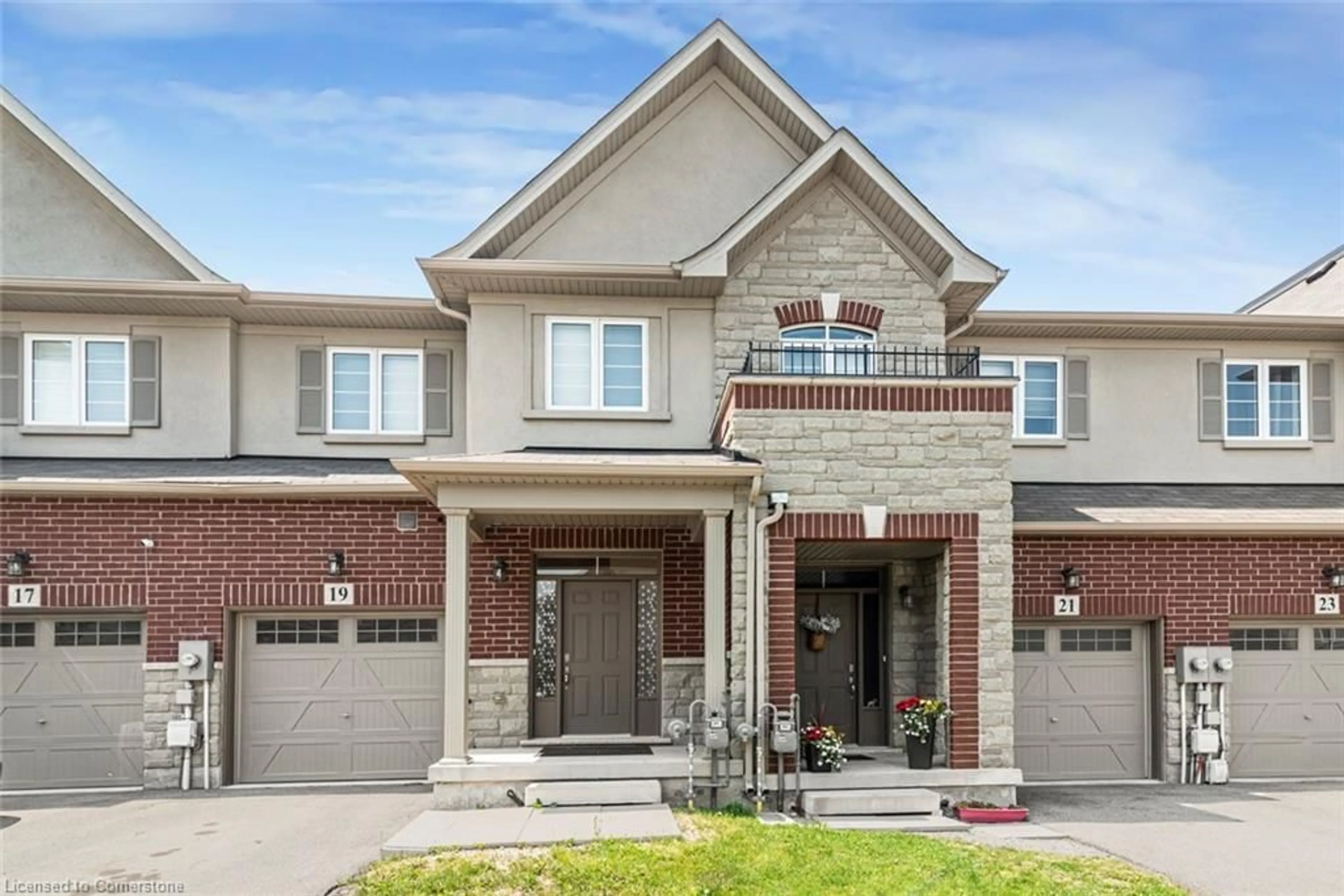 Home with brick exterior material, street for 19 Bradbury Rd, Stoney Creek Ontario L8J 0L1