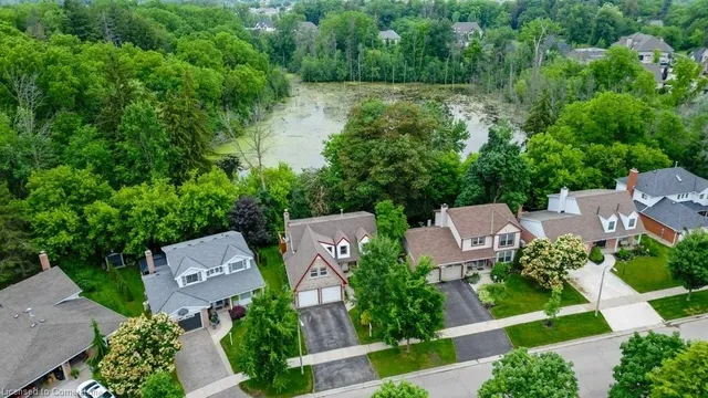 Additional image 5 of 33 Manitoulin Cres