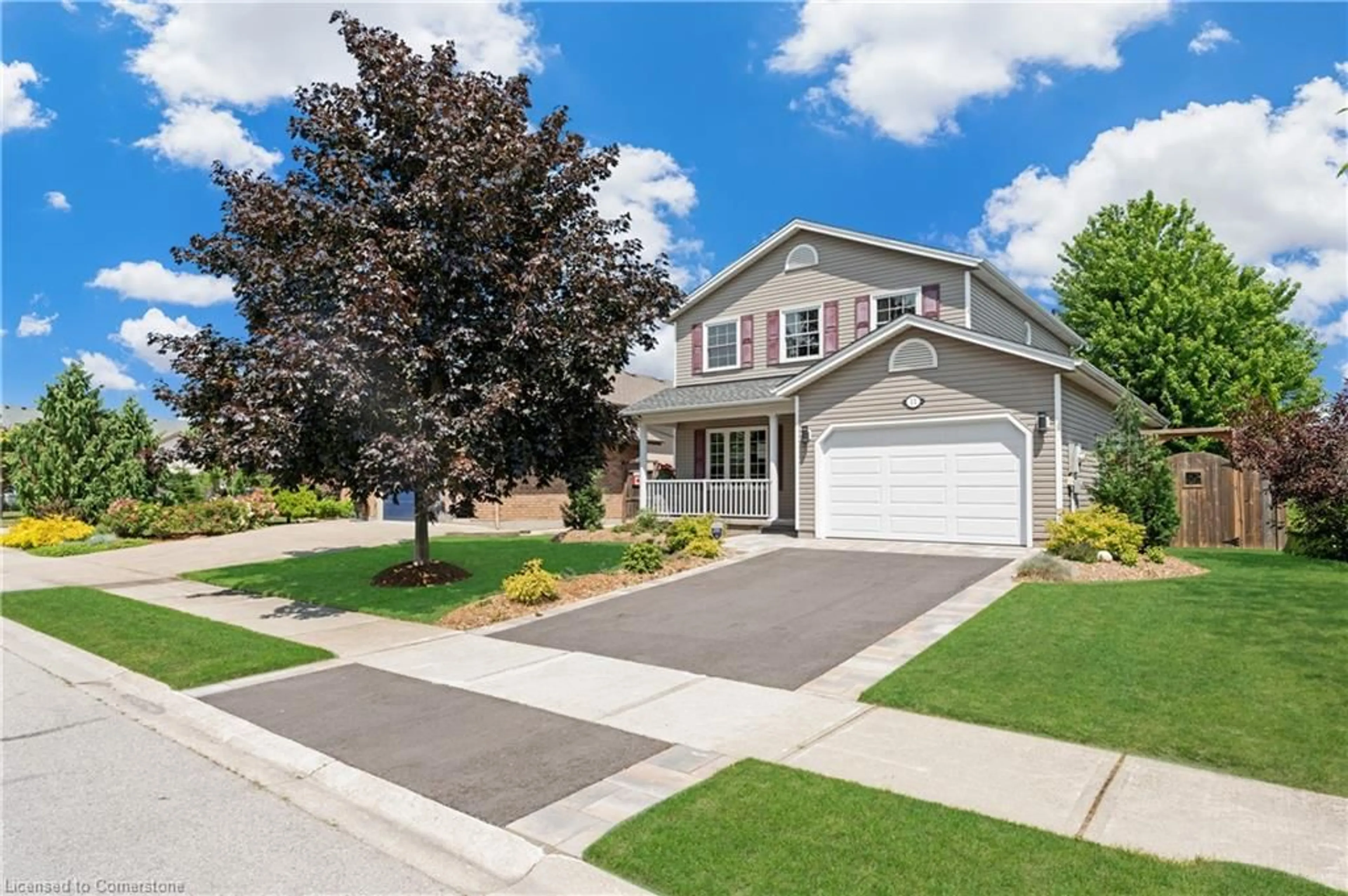 Home with vinyl exterior material, street for 11 Hope Ave, Virgil Ontario L0S 1T0