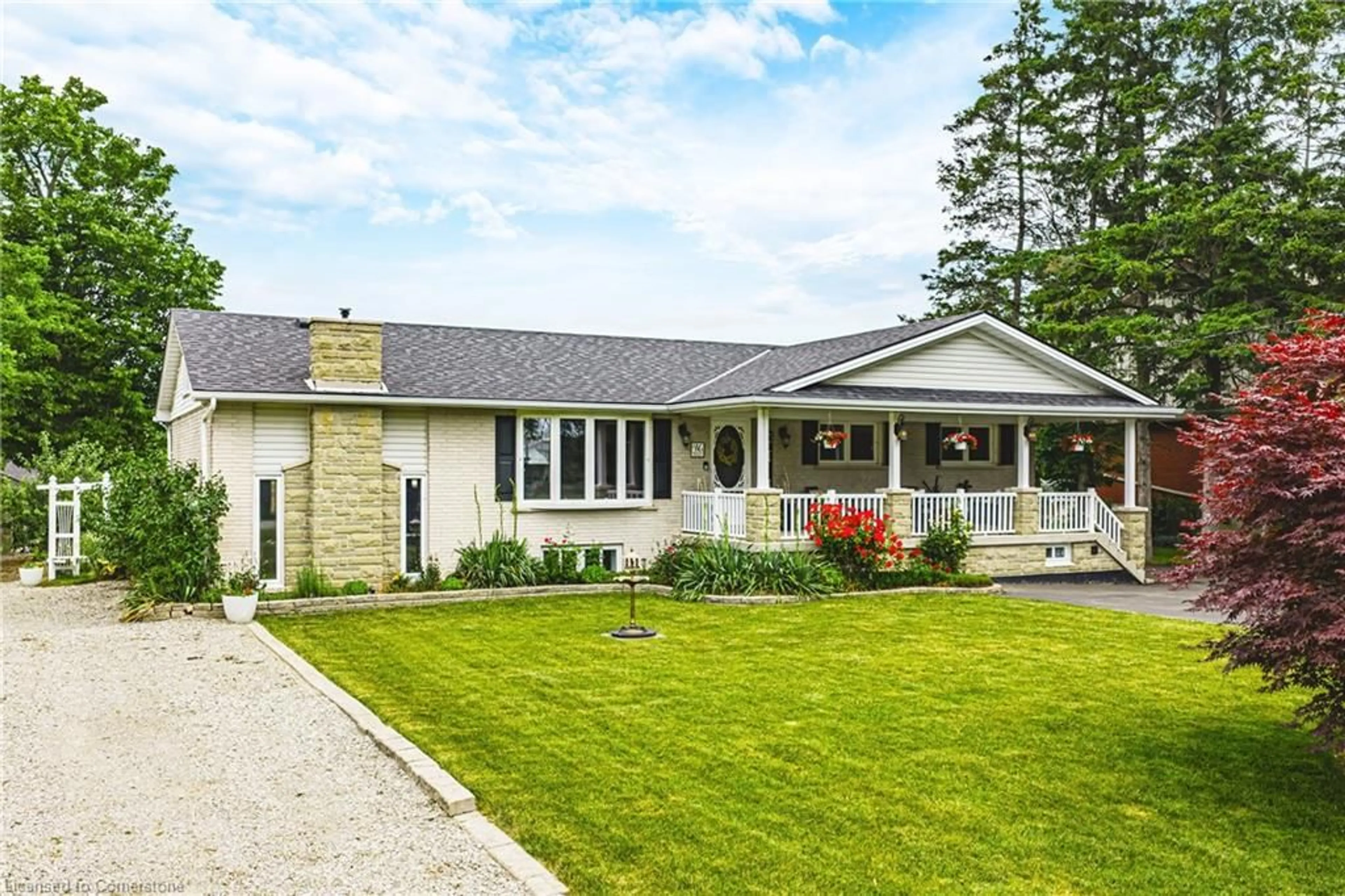 Home with vinyl exterior material, street for 46 Unity Side Rd, Caledonia Ontario N3W 1Y2
