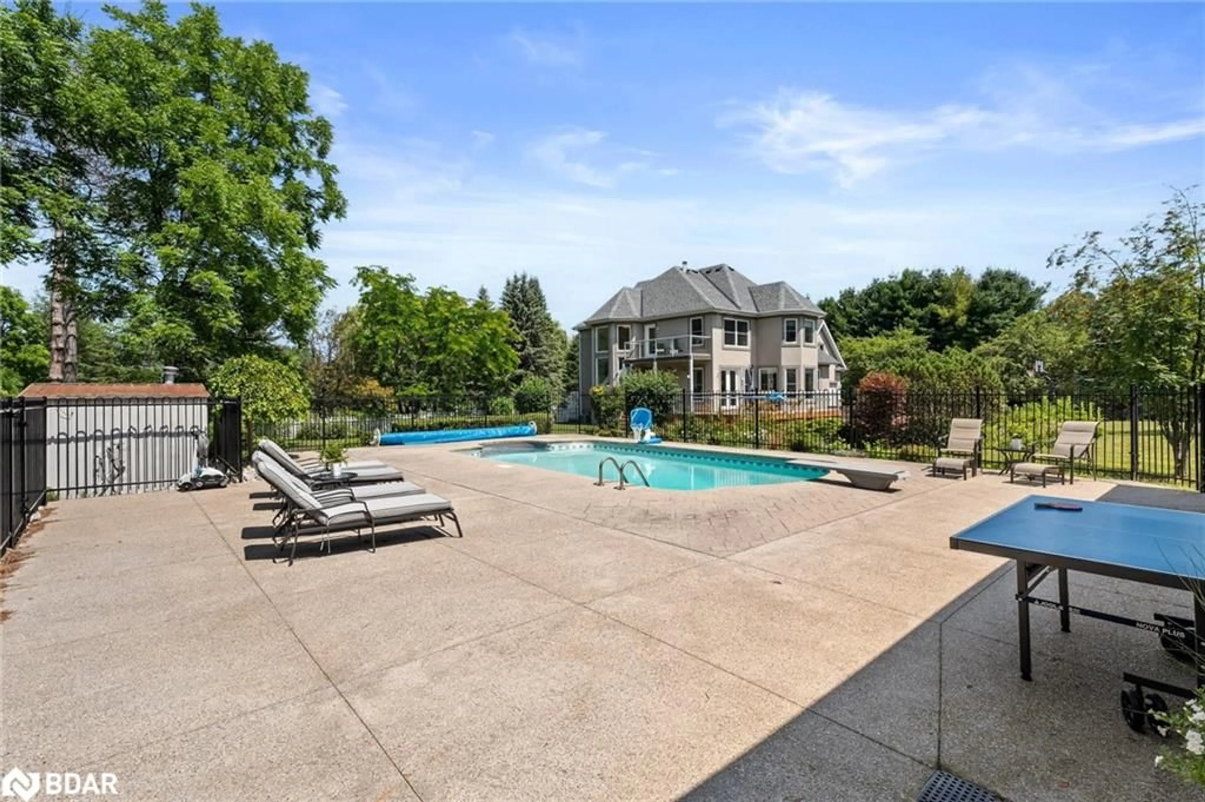 Pool for 7833 Poplar Sideroad, Clearview Ontario L9Y 5N4