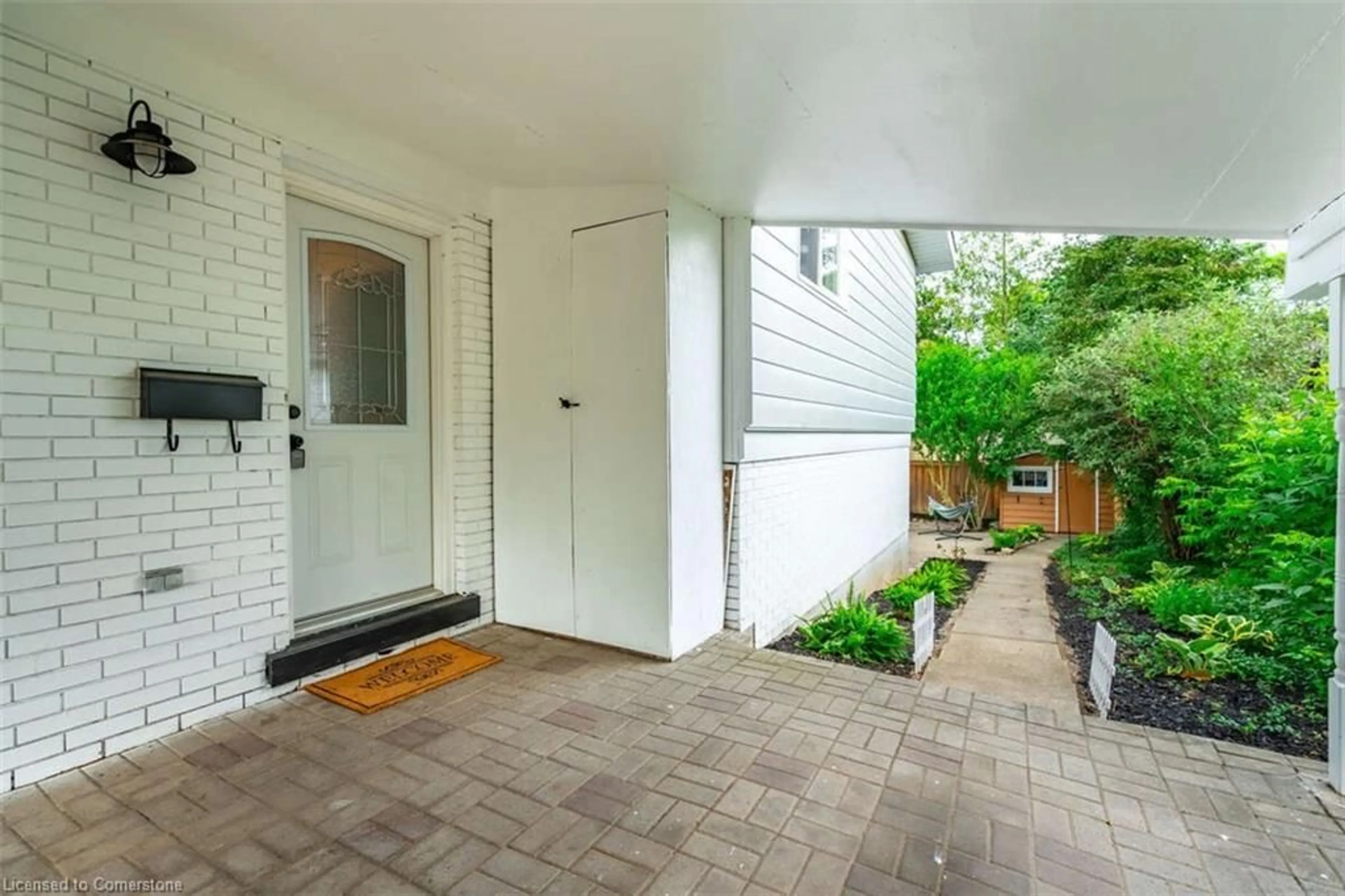 Unknown for 14 Turnbull Rd, Dundas Ontario L9H 3W3