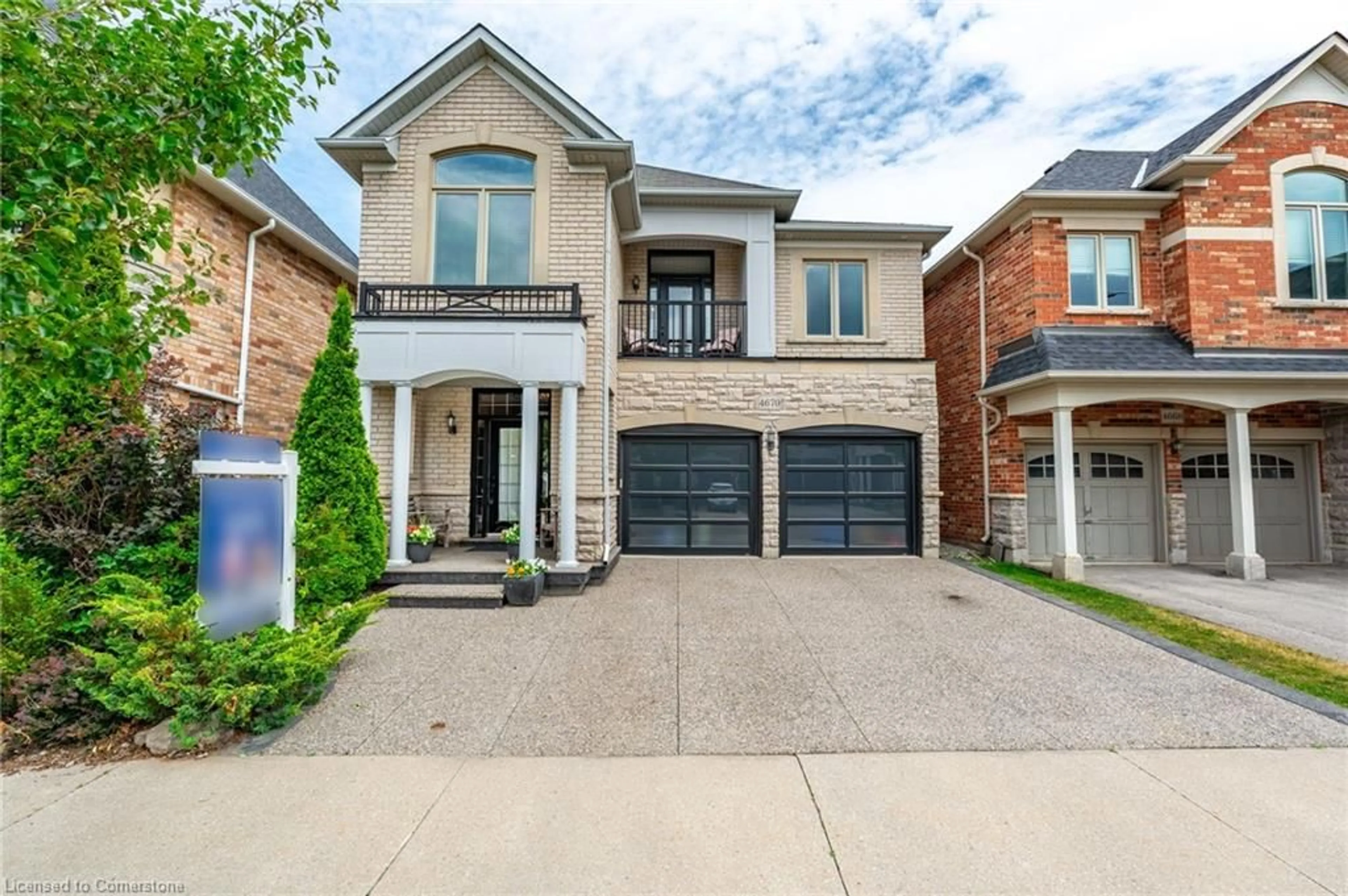 Home with brick exterior material, street for 4670 Huffman Rd, Burlington Ontario L7M 0G5