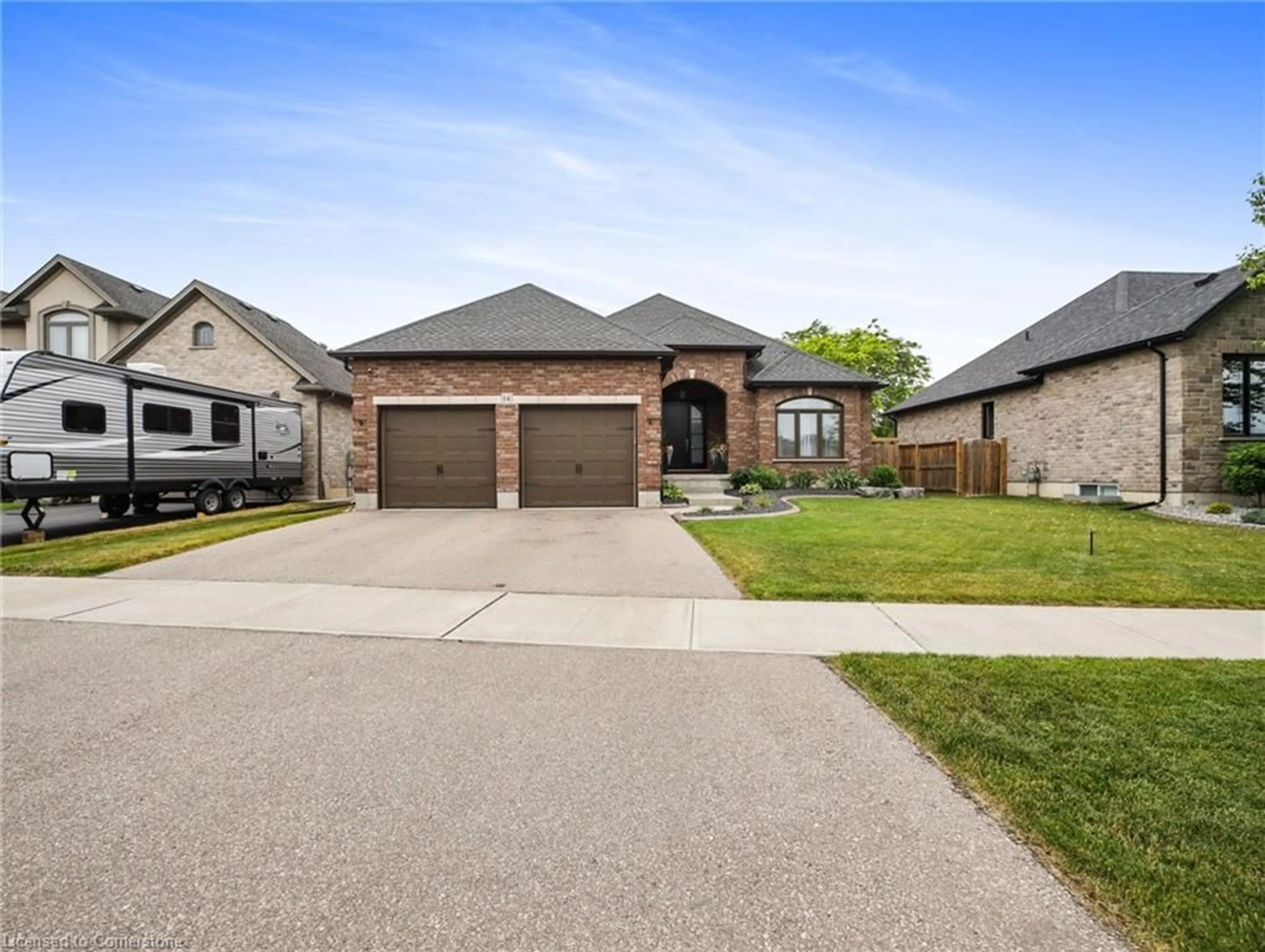 Home with brick exterior material, street for 14 Ross Ave, Simcoe Ontario N3Y 0B2