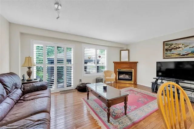 Additional image 30 of 10 Cadham Blvd Unit 17