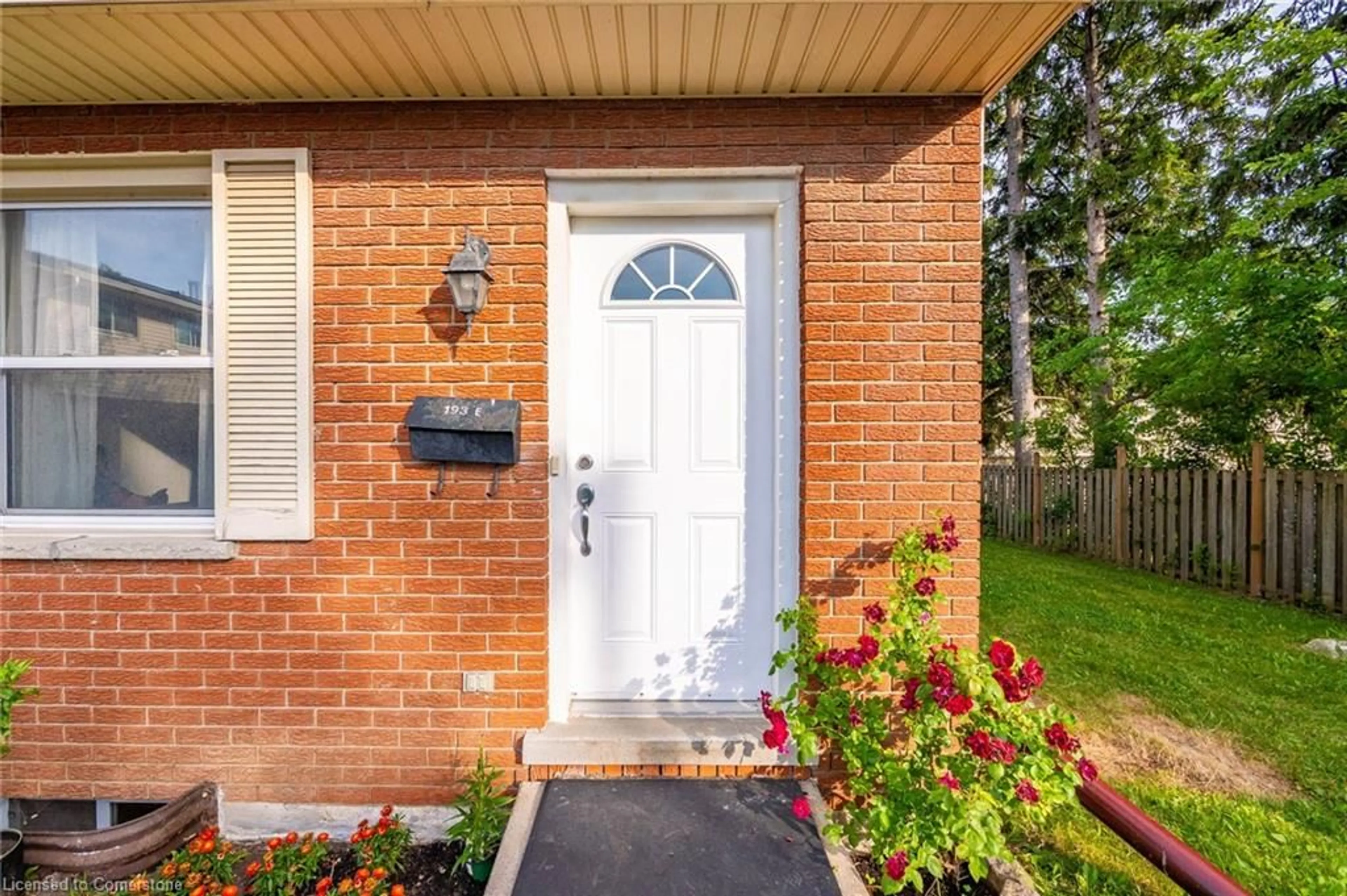Unknown for 193 Thaler Ave #E, Kitchener Ontario N2A 1R4