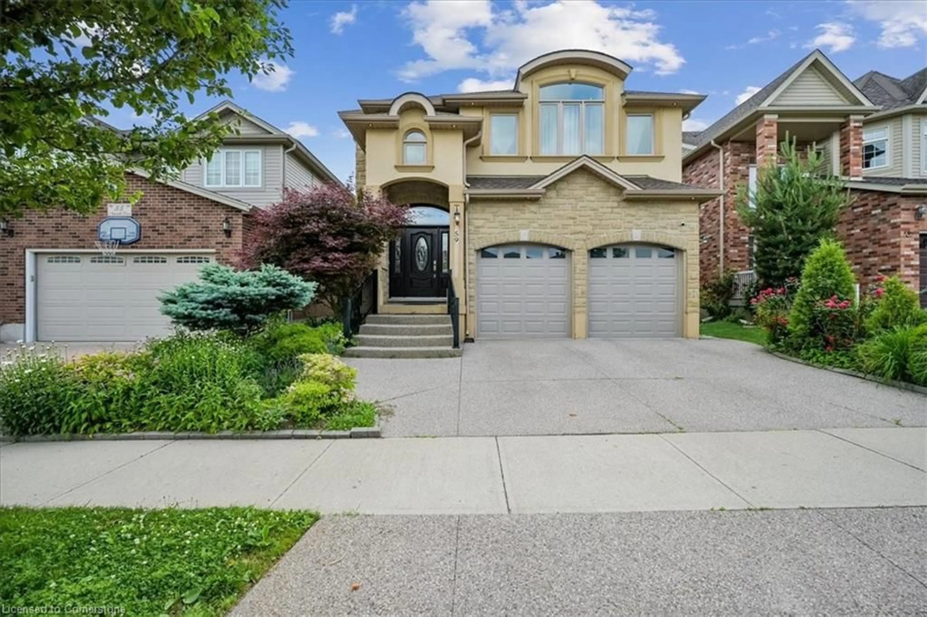 Home with brick exterior material, street for 59 Newcastle Dr, Kitchener Ontario N2R 1X2