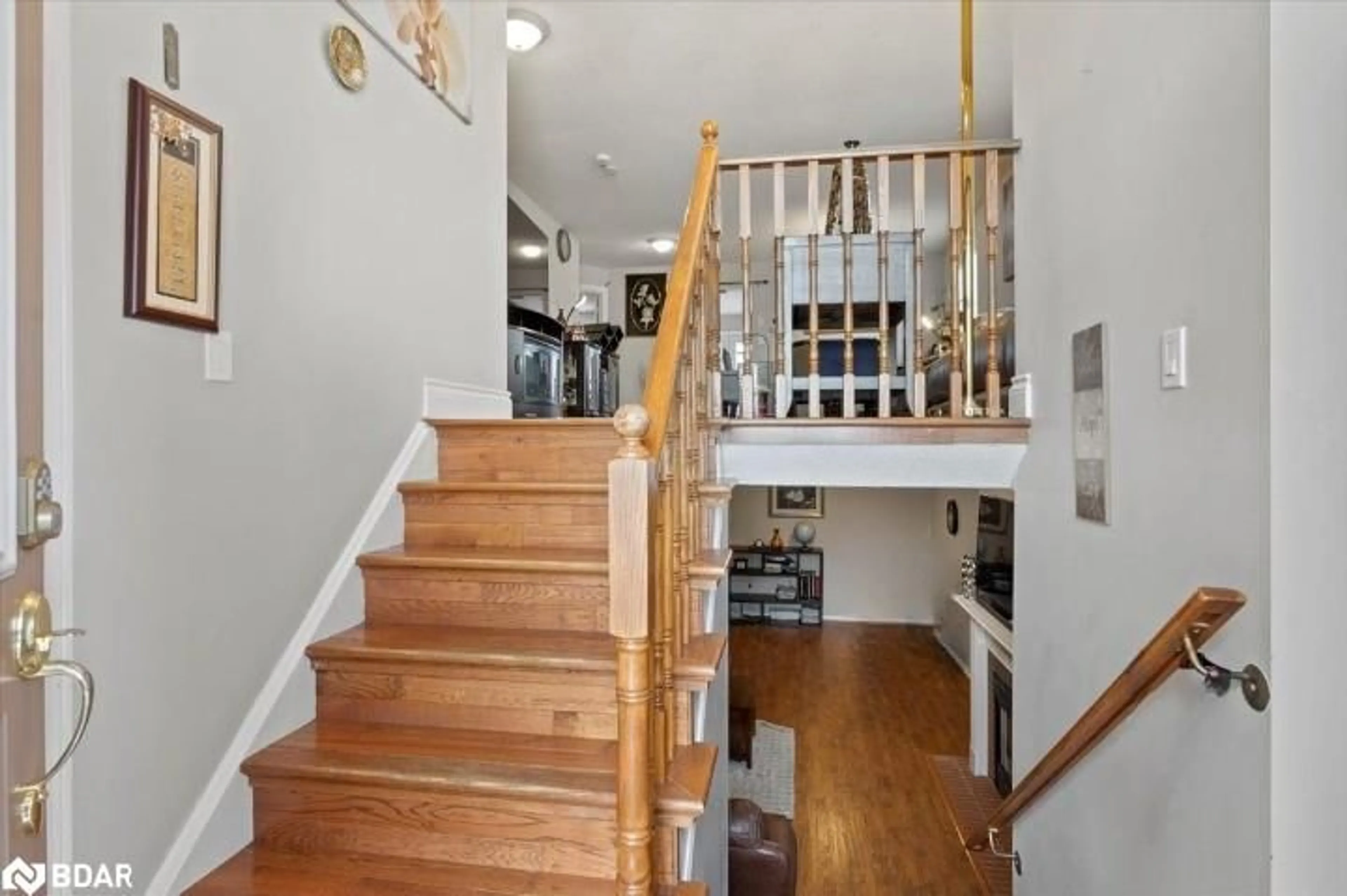 Unknown for 16 Goodwin Ave, Bowmanville Ontario L1C 4Z4