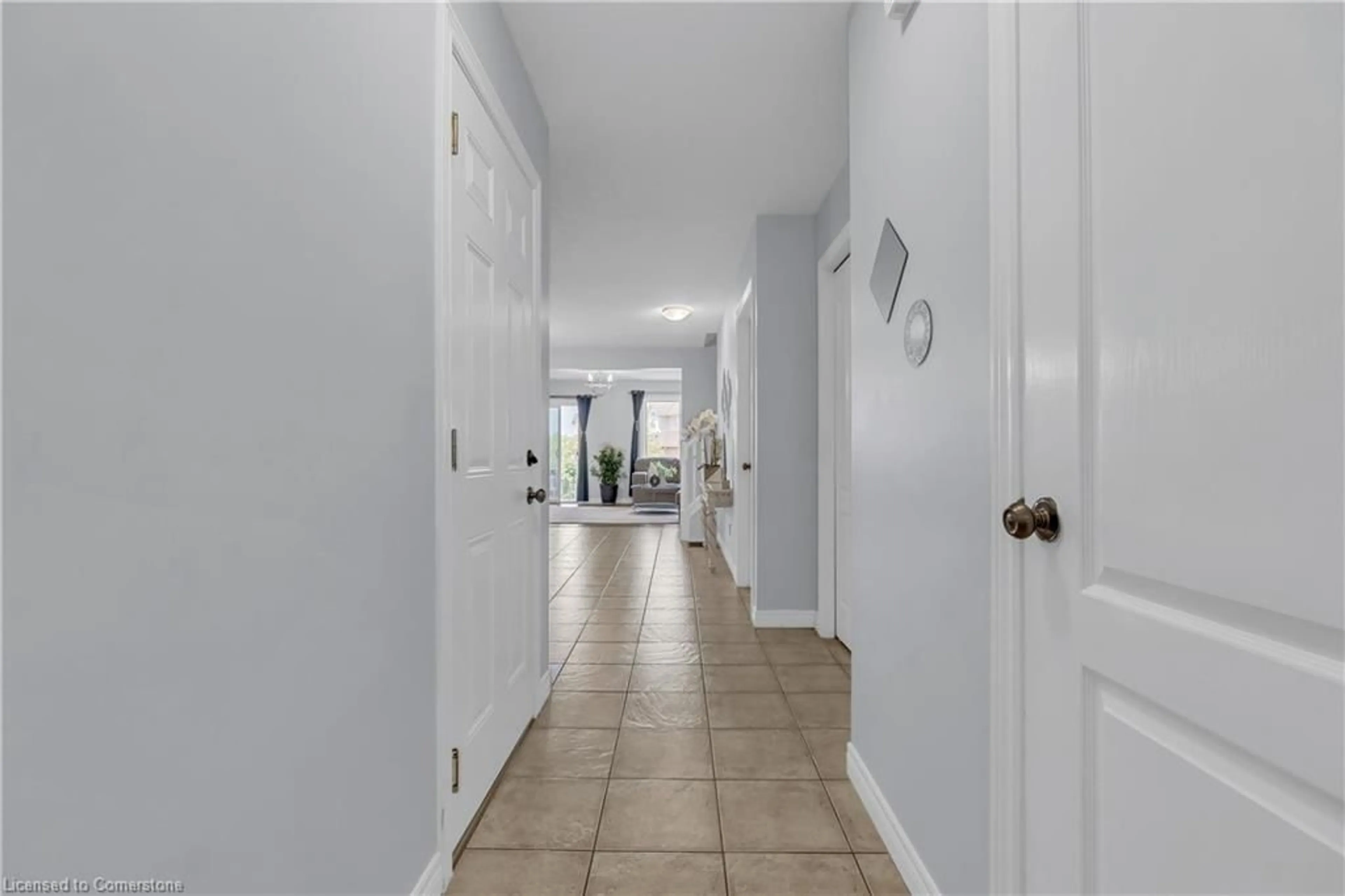 Indoor foyer for 48 Clough Cres, Guelph Ontario N1L 0G1