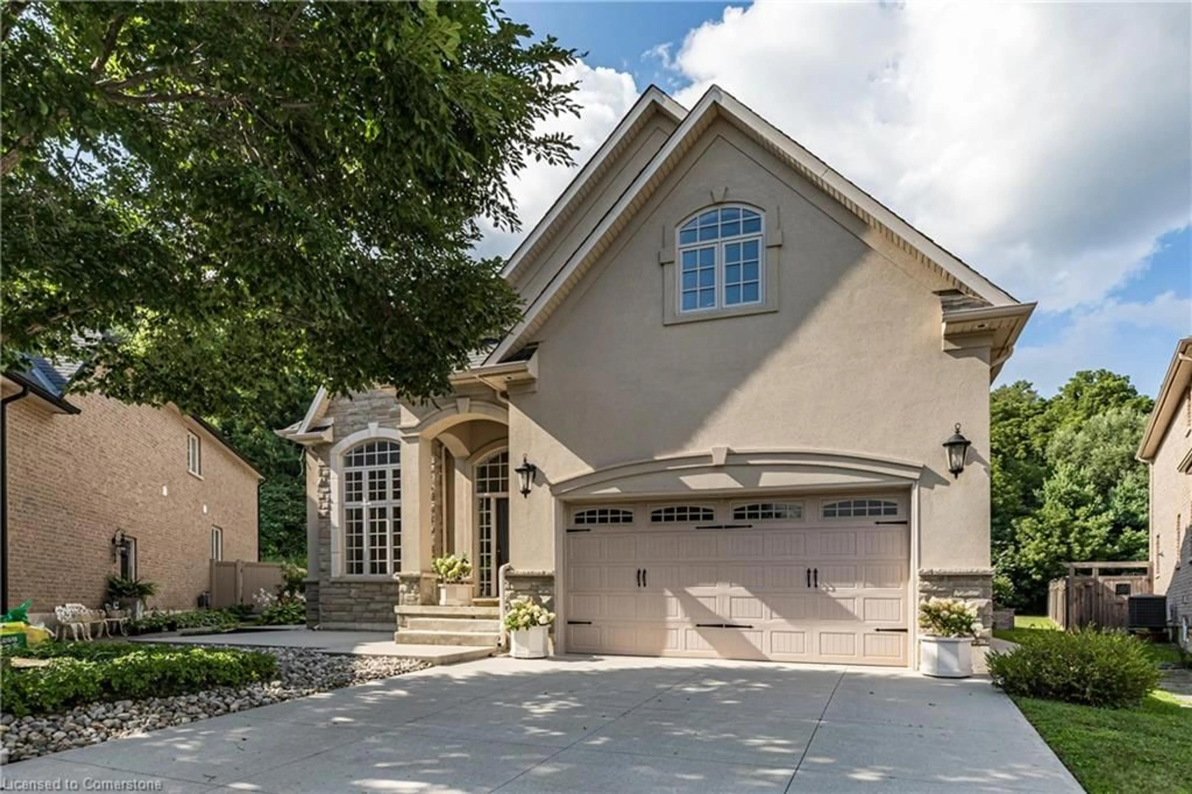 Home with brick exterior material, street for 35 Sweetman Dr, Dundas Ontario L9H 7T4