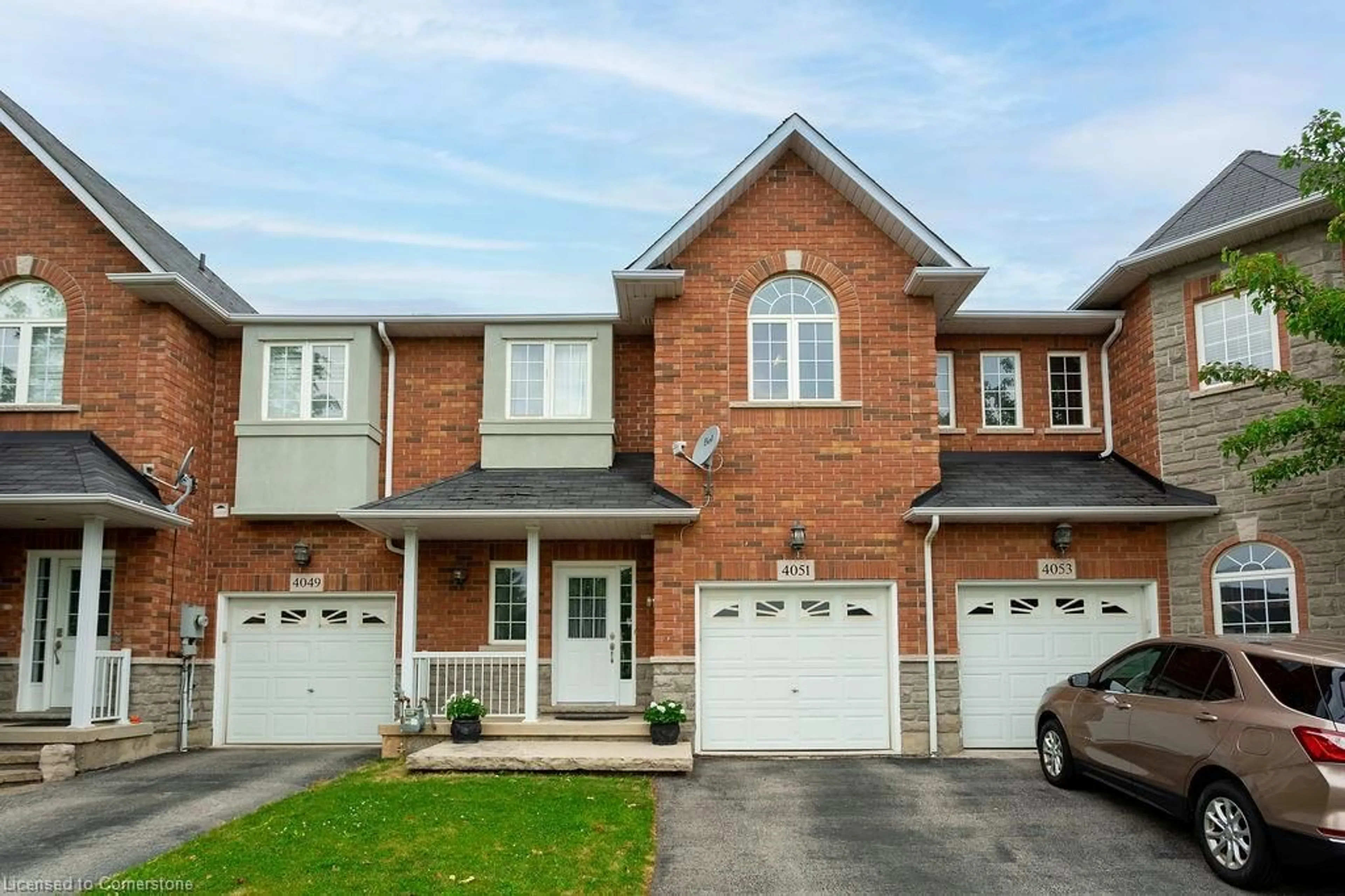 Home with brick exterior material, street for 4051 Kilmer Dr, Burlington Ontario L7M 5A6