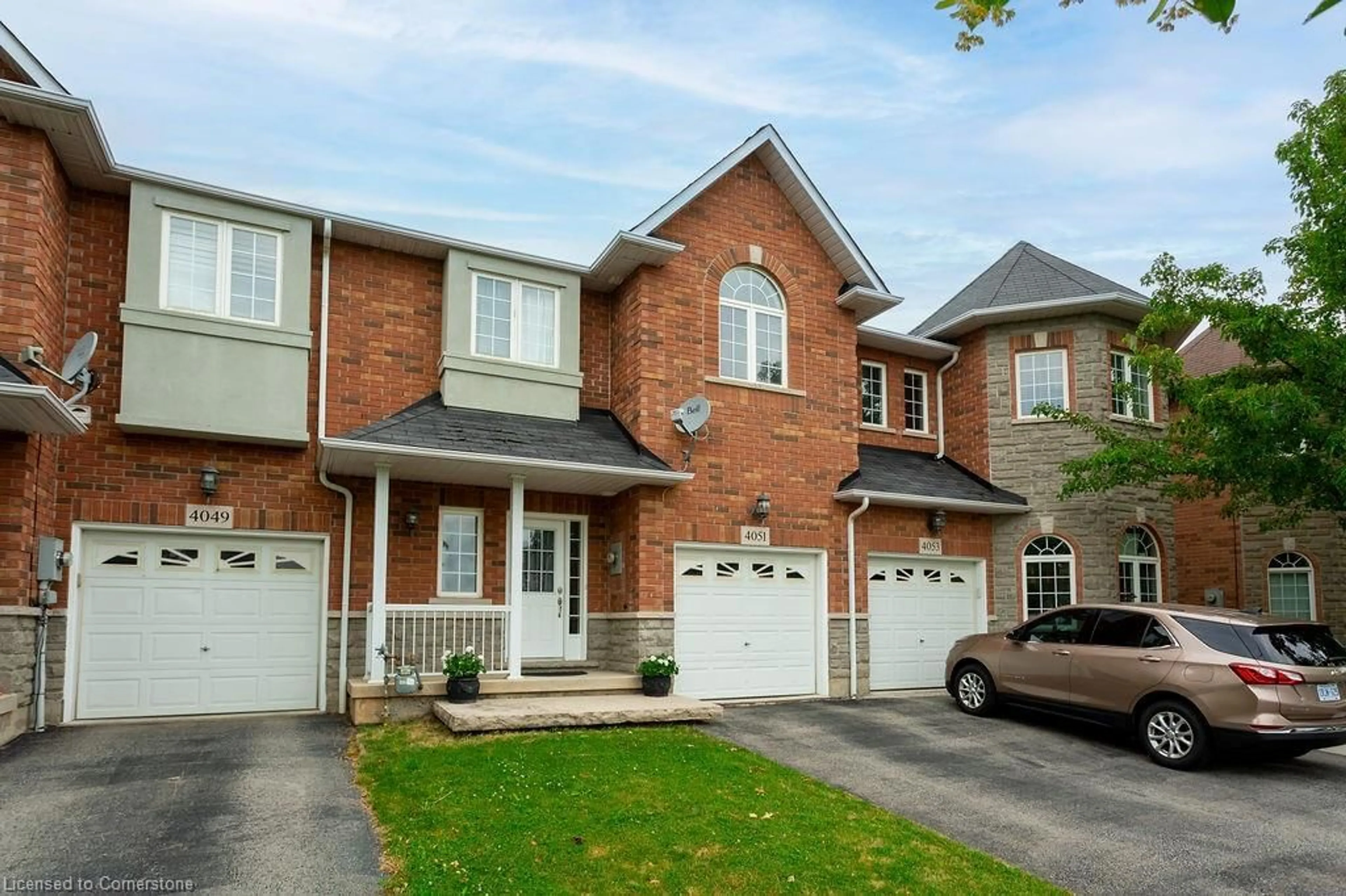 Home with brick exterior material, street for 4051 Kilmer Dr, Burlington Ontario L7M 5A6