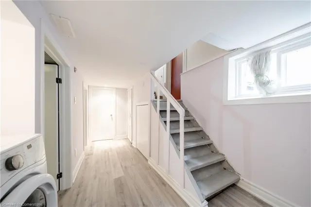 Additional property image - 1111 King St
