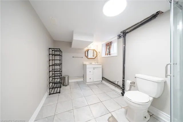 Additional property image - 1111 King St