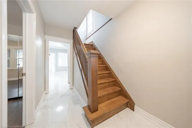 Additional property image - 1111 King St