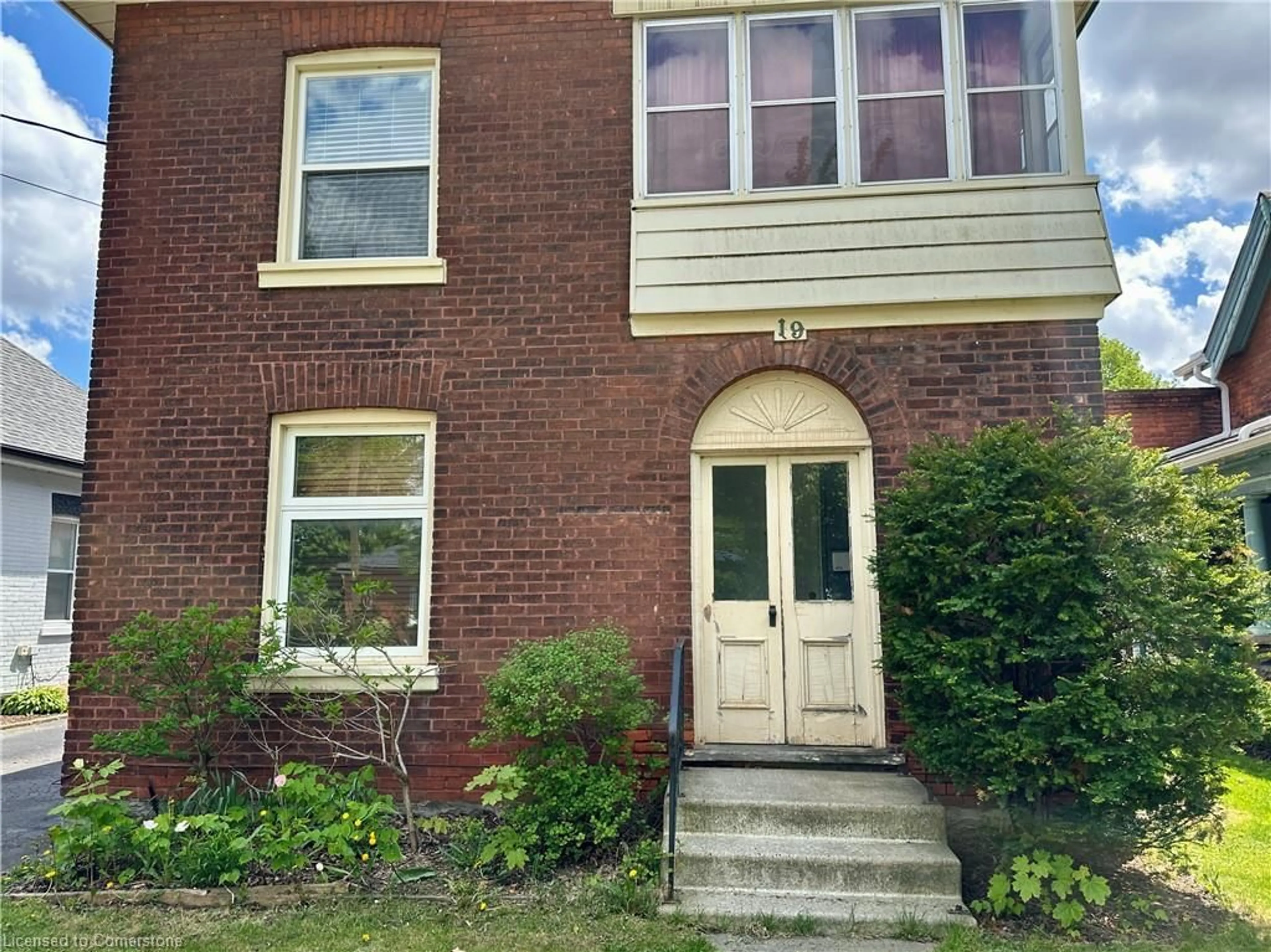 Home with brick exterior material, street for 19 Brighton Ave, Brantford Ontario N3S 1V6