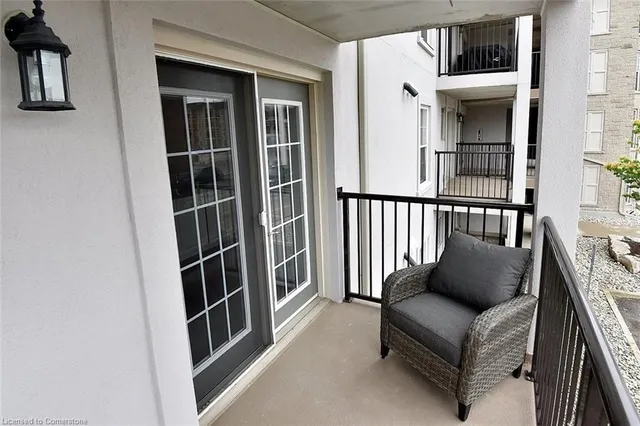 Additional property image - 1411 Walker's Line Unit 202