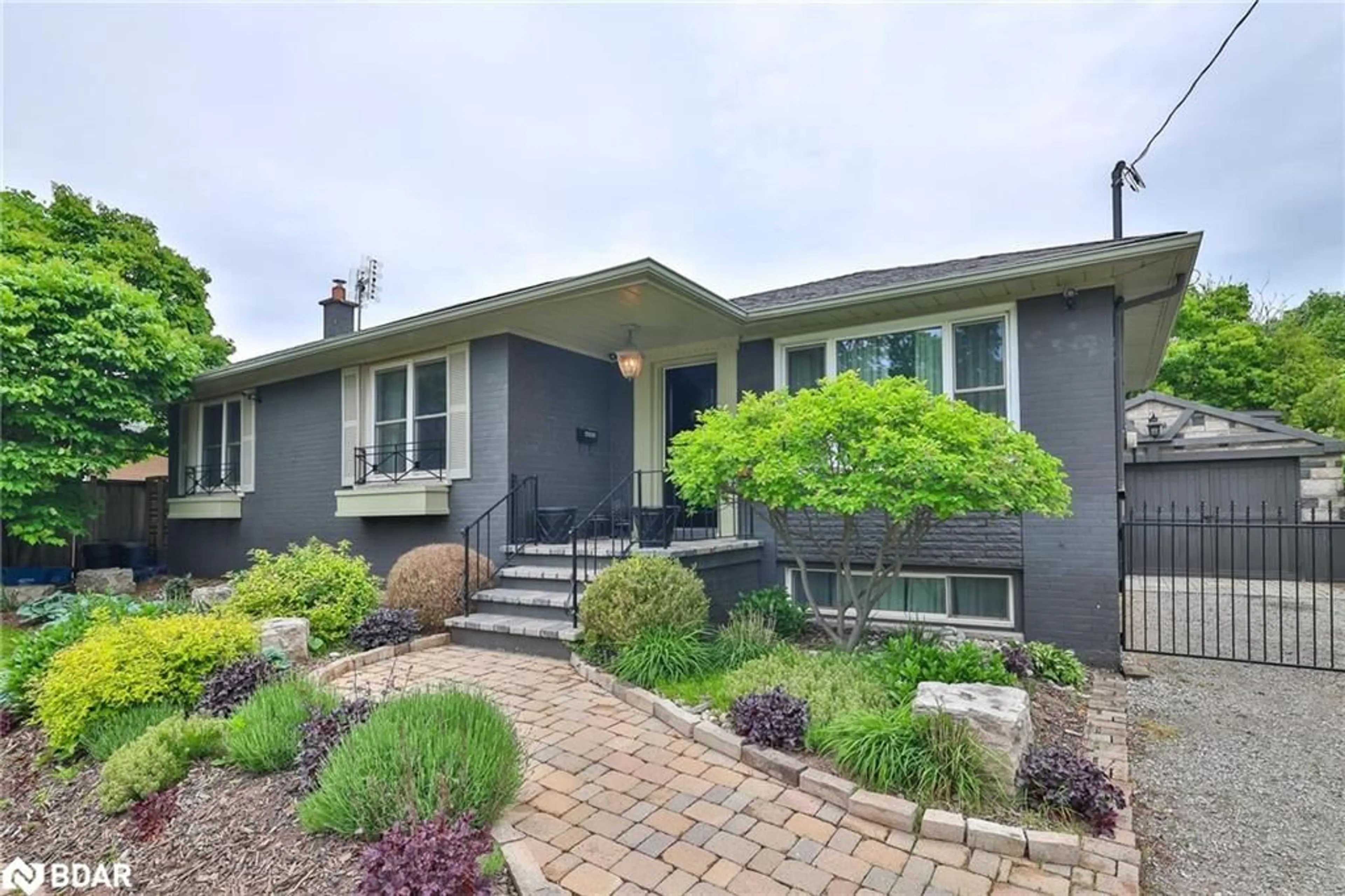 Home with brick exterior material, street for 437 Seaton Dr, Oakville Ontario L6L 3Y3