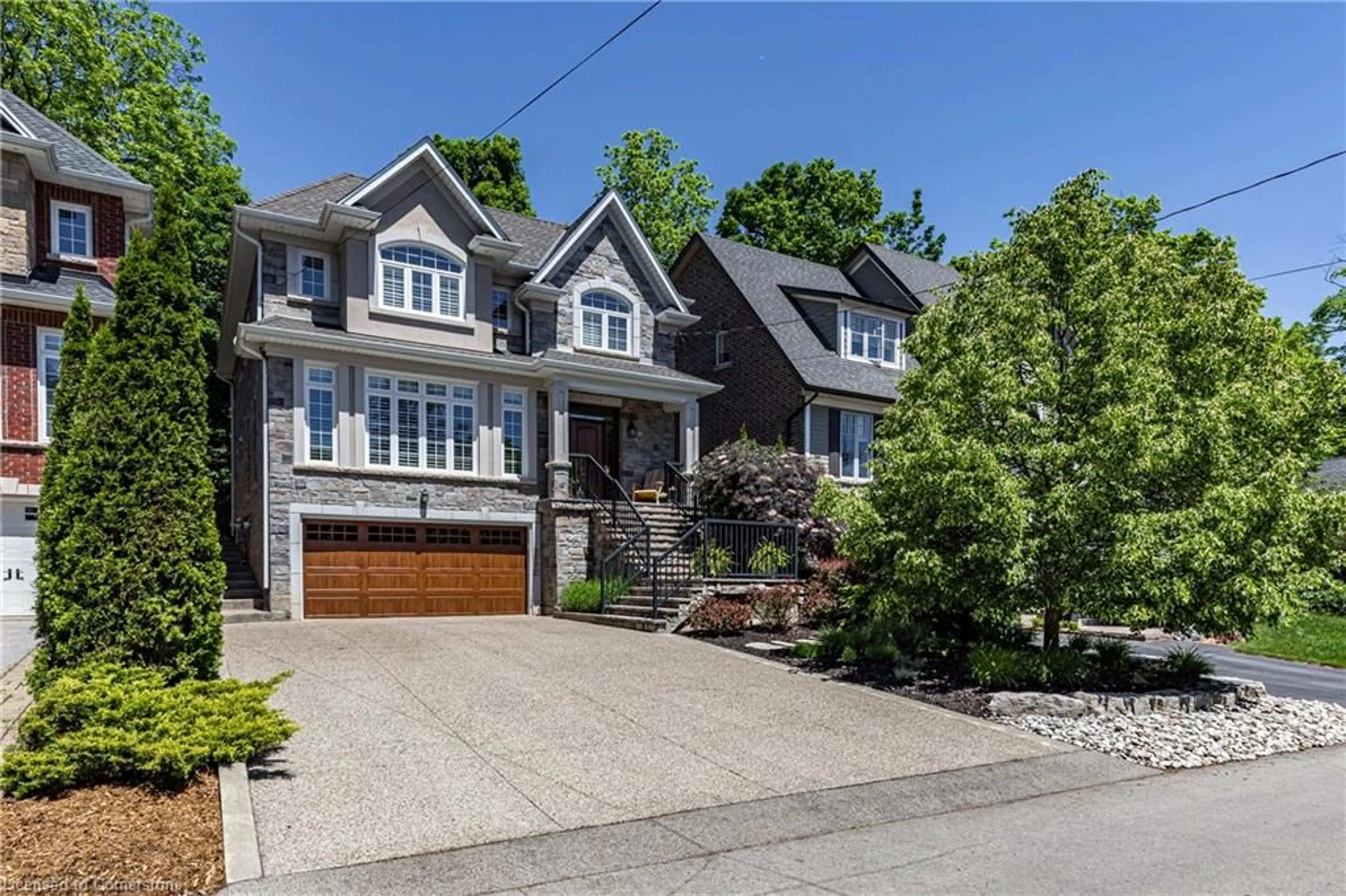 Home with brick exterior material, street for 67 Alma St, Dundas Ontario L9H 2E3