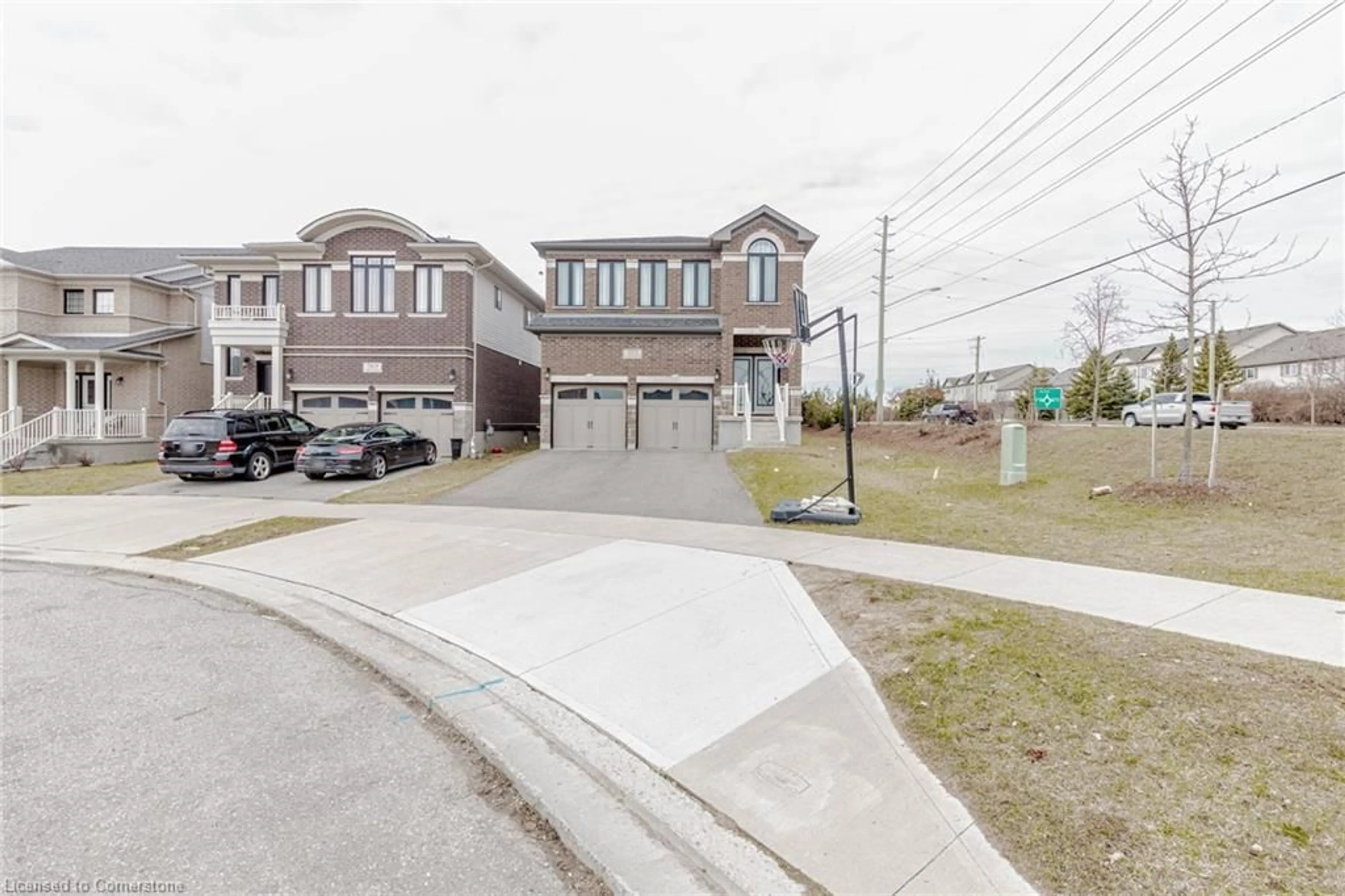 Unknown for 573 Florencedale Cres, Kitchener Ontario N2R 0N3