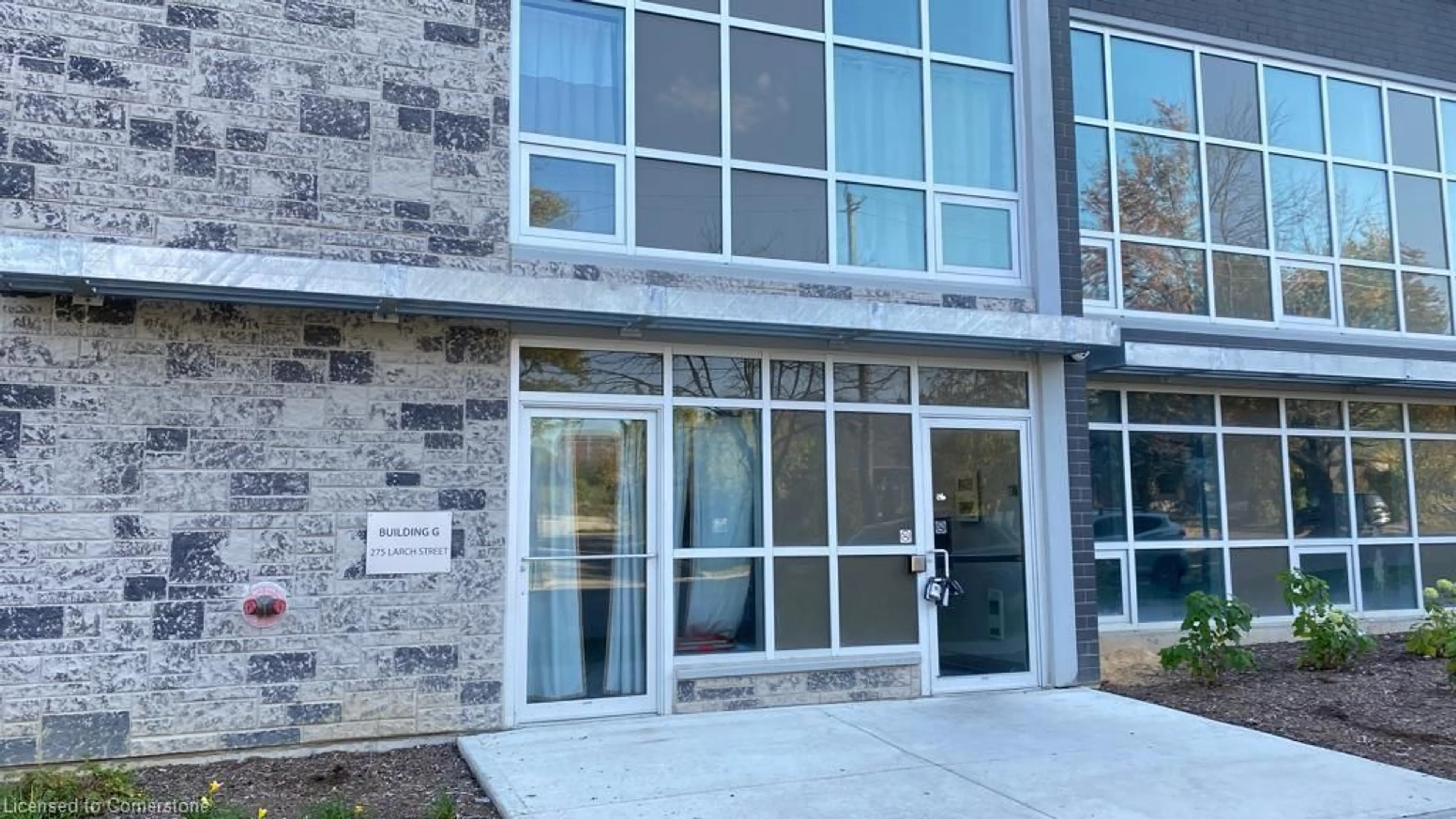 Indoor foyer for 275 Larch St #G503, Waterloo Ontario N2L 3R2