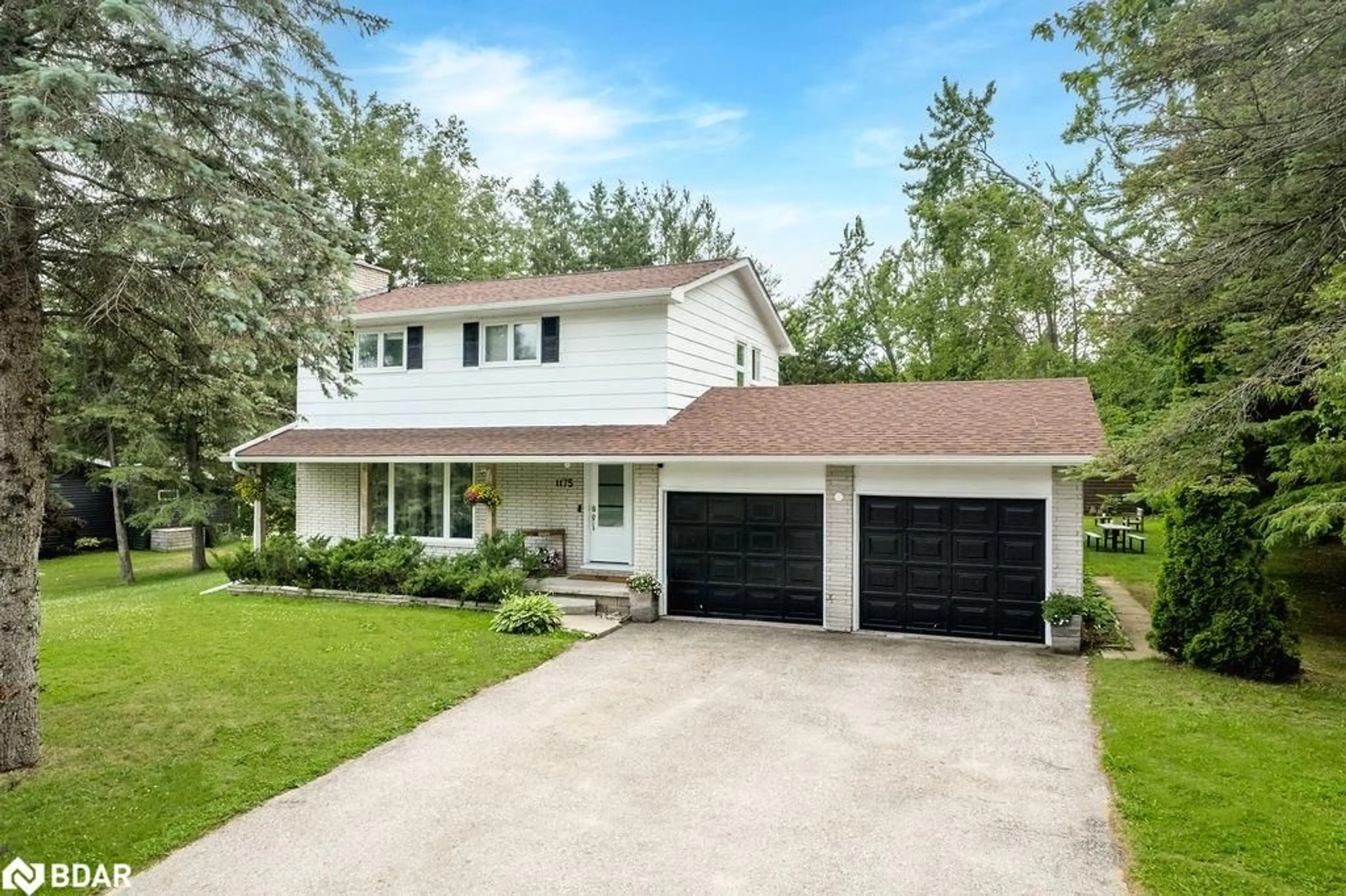 Home with vinyl exterior material, street for 1175 Carson Rd, Springwater Ontario L4M 4S5