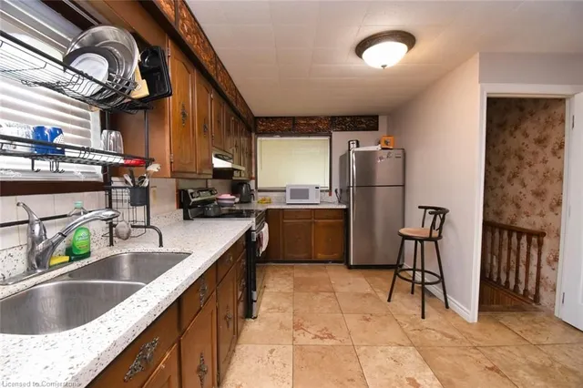 Additional property image - 205 Ivon Ave