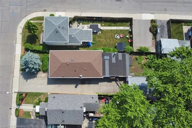 Additional property image - 205 Ivon Ave